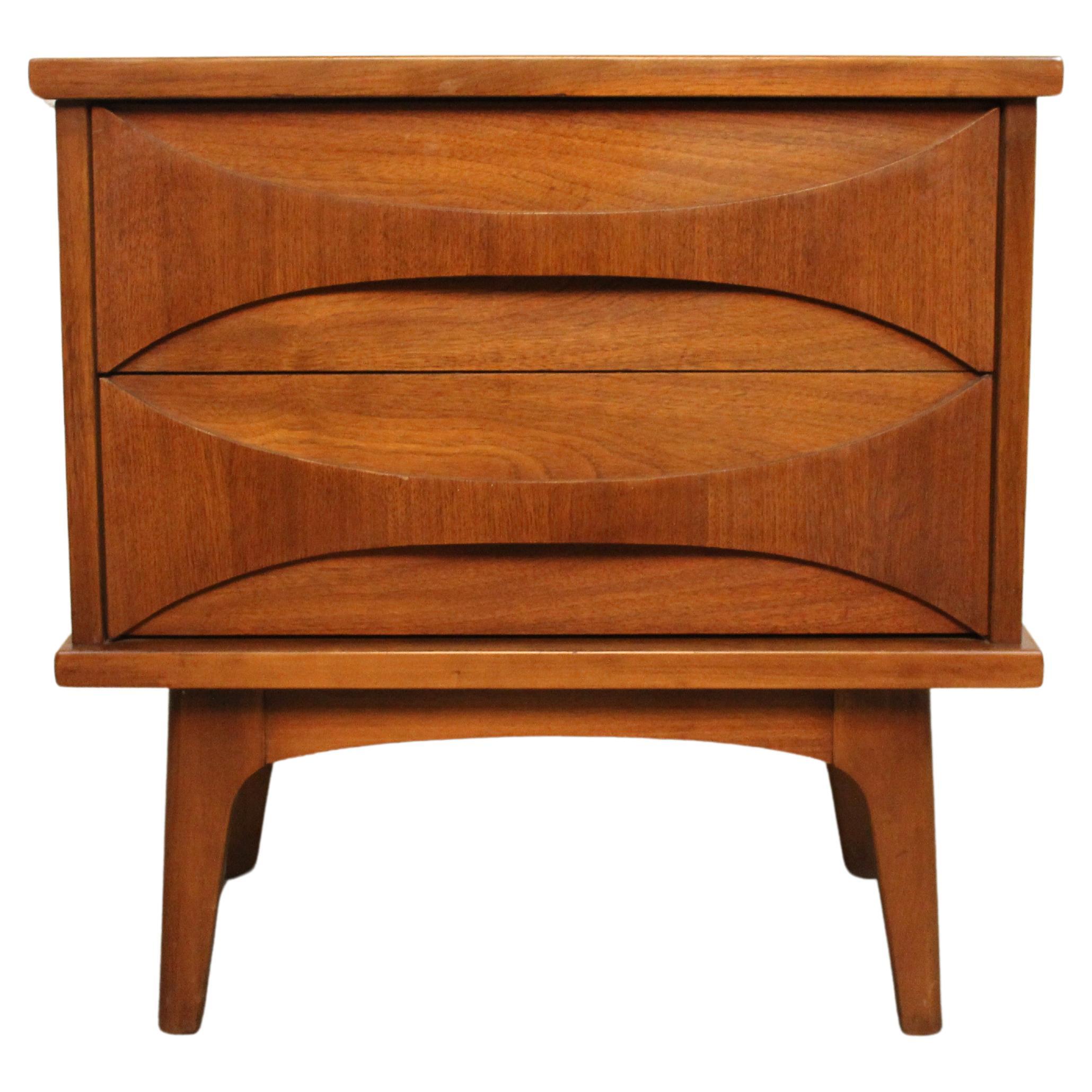 Mid-Century American Walnut Nightstand by United Furniture Corp. For Sale