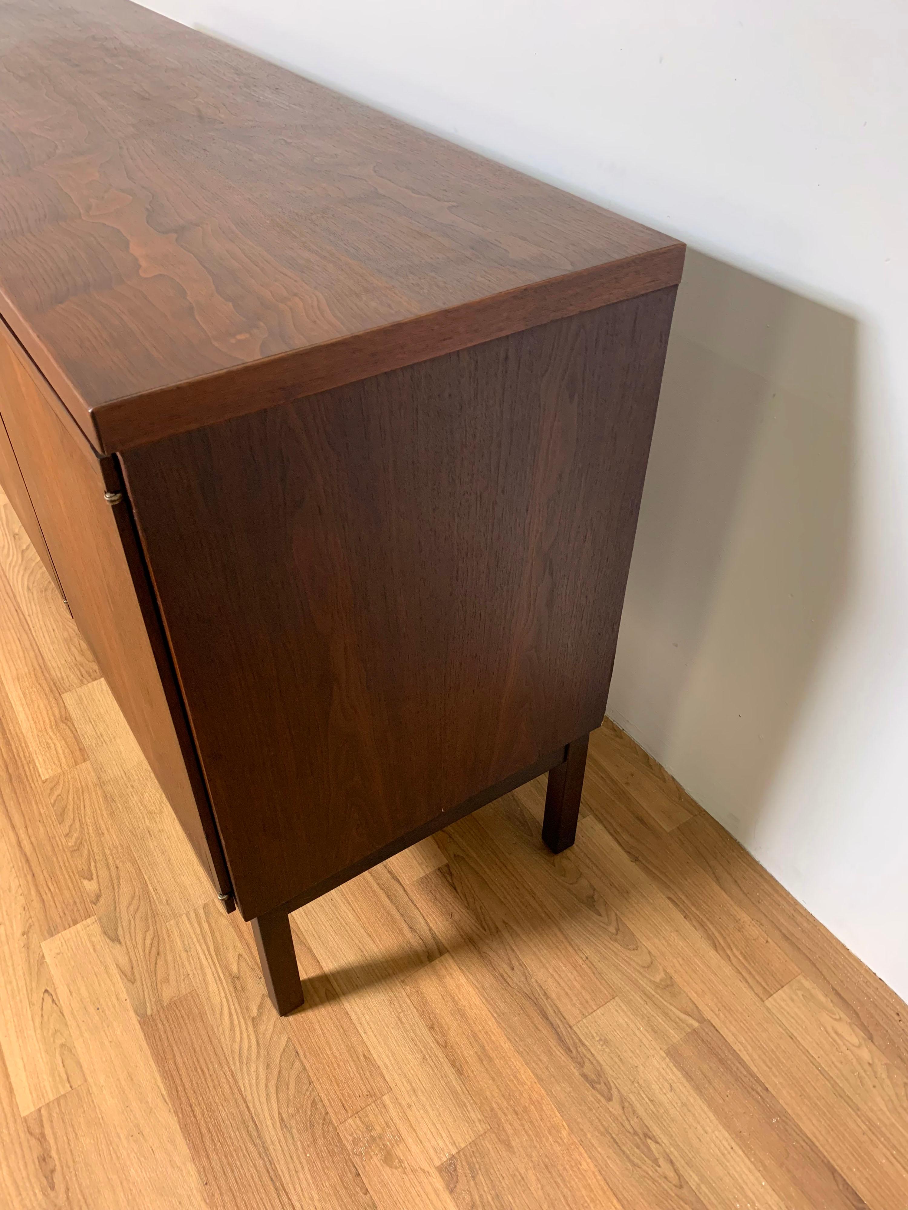 Mid-Century American Walnut Sideboard or Media Cabinet, Circa 1960s 9