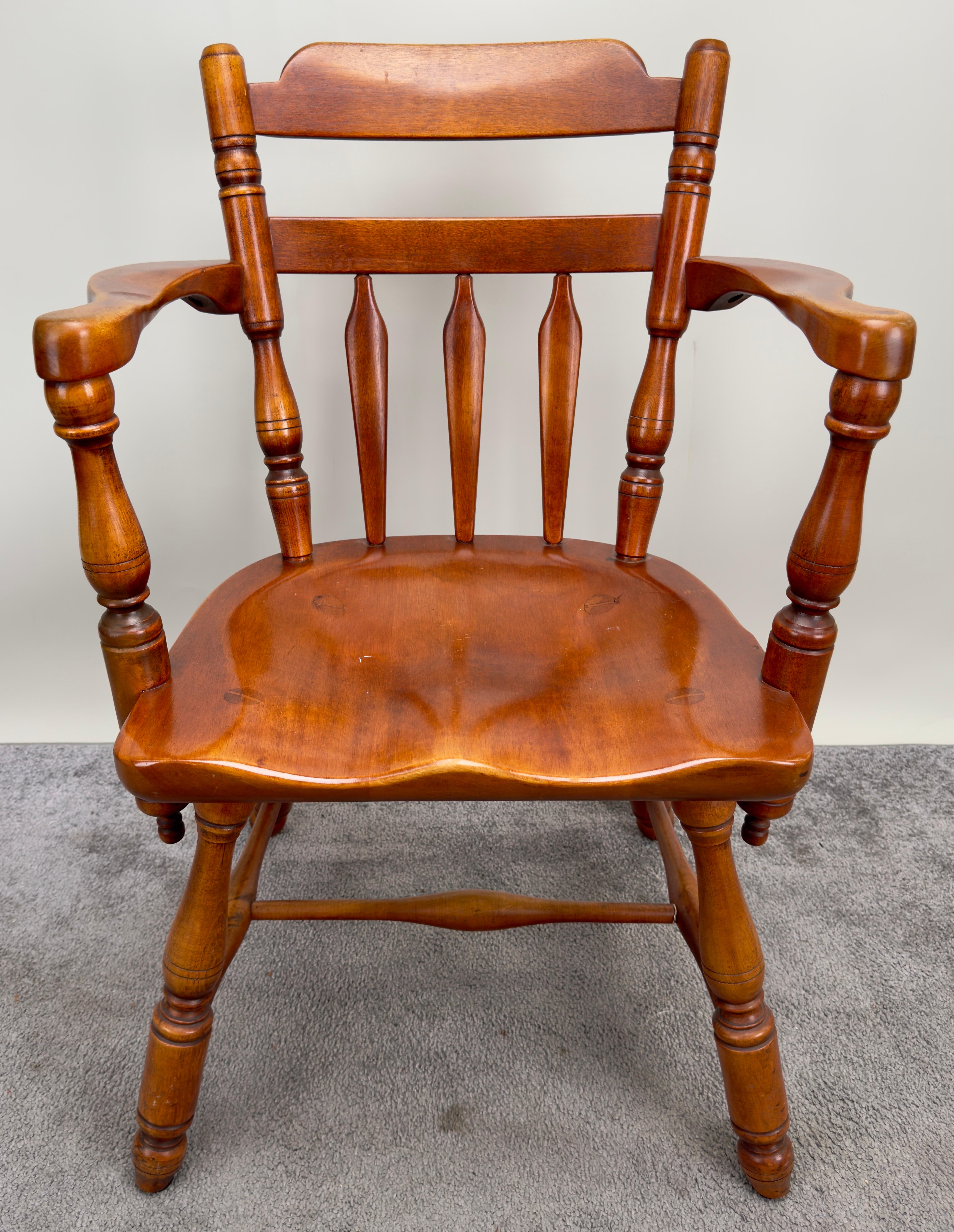 American Colonial Mid-Century Americana Maple Wood Carved Chair, Armchair  For Sale