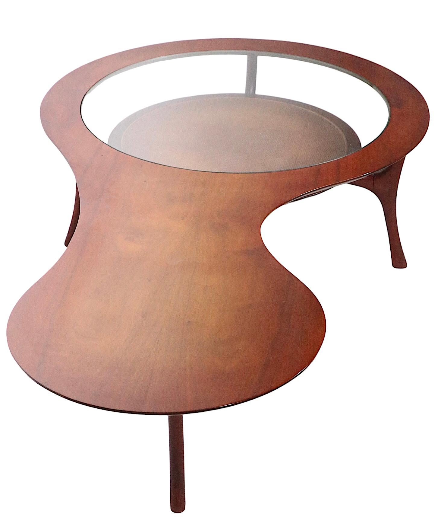 Mid Century Amoeba Freeform Coffee Table by James Philip Co. Inc. circa 1960 In Good Condition In New York, NY