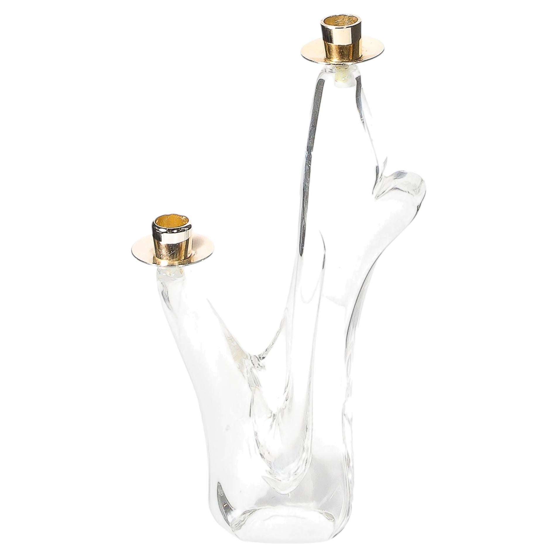 Candelabro de dos brazos de cristal amorfo y latón de mediados de siglo Firmado Schneider