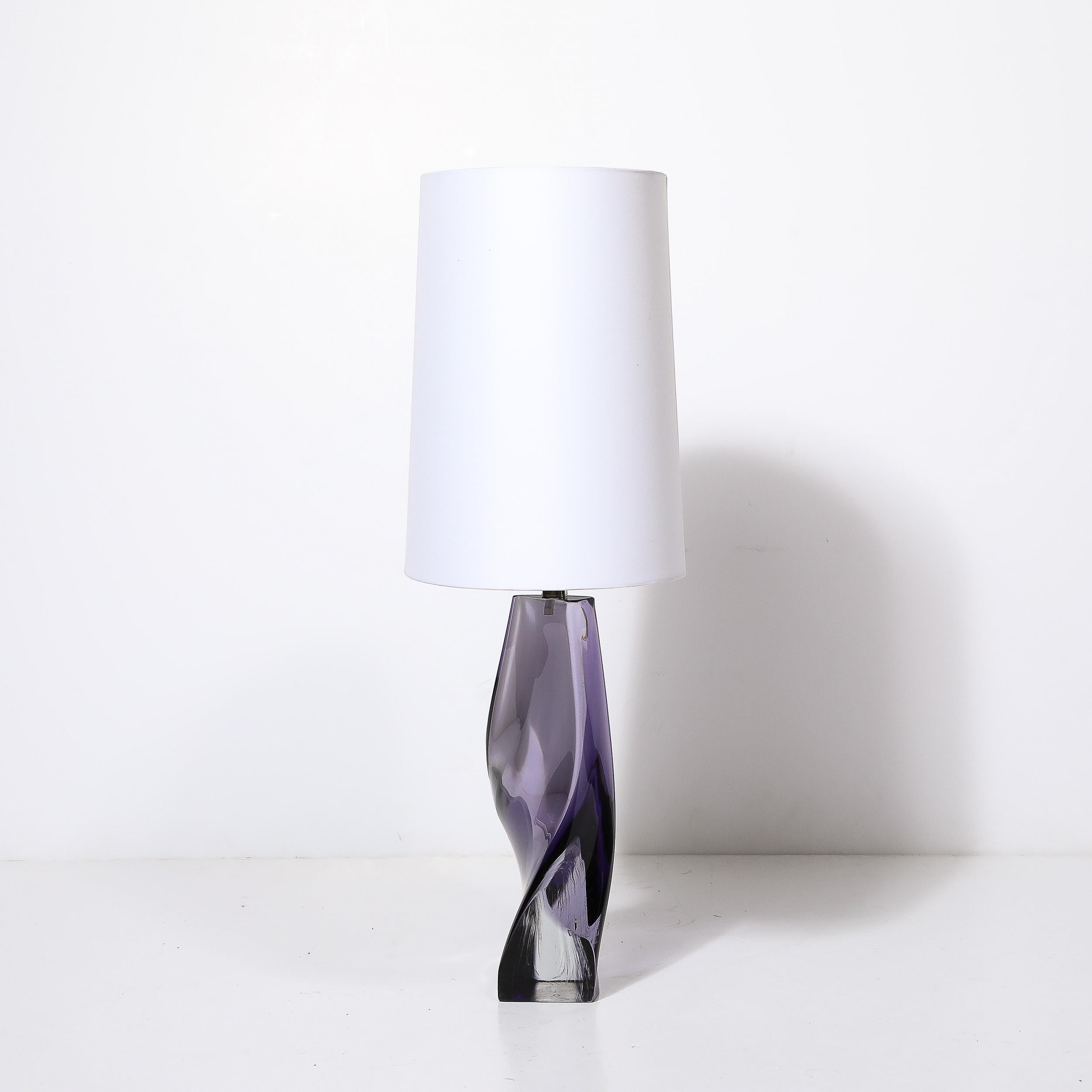 Lampe de table en cristal amorphe du milieu du siècle dernier en améthyste fumée avec cachet du fabricant en vente 9