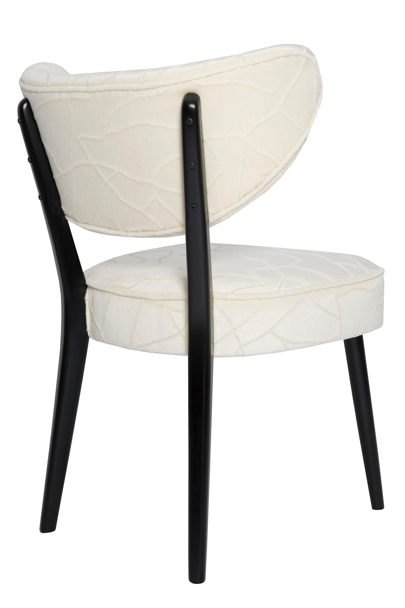 Ensemble Dalmatien mixte du milieu du siècle dernier et nouveau et 5 chaises, Europe, 1968 en vente 9