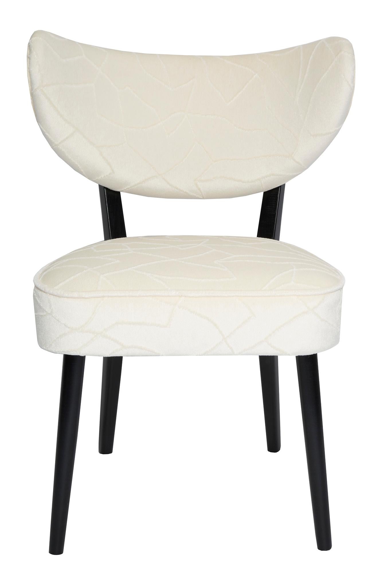 Ensemble Dalmatien mixte du milieu du siècle dernier et nouveau et 5 chaises, Europe, 1968 en vente 11
