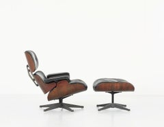 Mid Century and ottoman by Charles& Ray Easmes - Herman Miller
