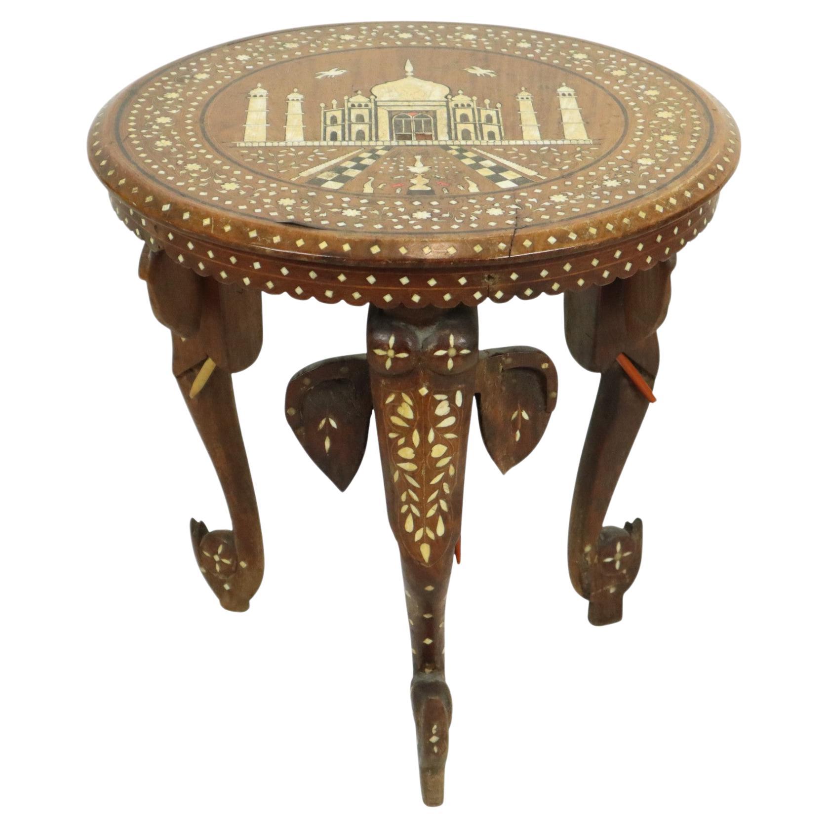Mid-Century Anglo-Indian Side Table with Elephant Legs, 1950s en venta