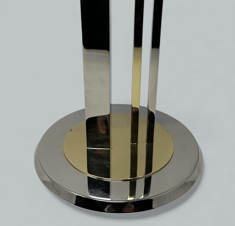 Mid Century Antique Pareja Lámparas Neoclásicas Italianas Ormolu Plata atrib Gio Ponti Moderno de mediados de siglo en venta