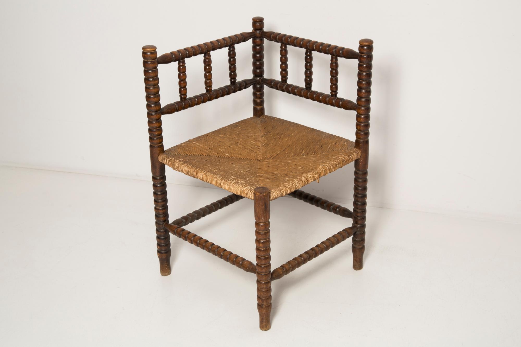 Mid Century Antique Provincial Hand Crafted Bobbin Corner Chair, France, 1940s For Sale 1