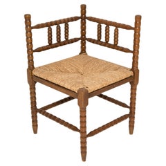 Mid Century Antiques Sedia d'angolo a bobina lavorata a mano, Francia, anni '40