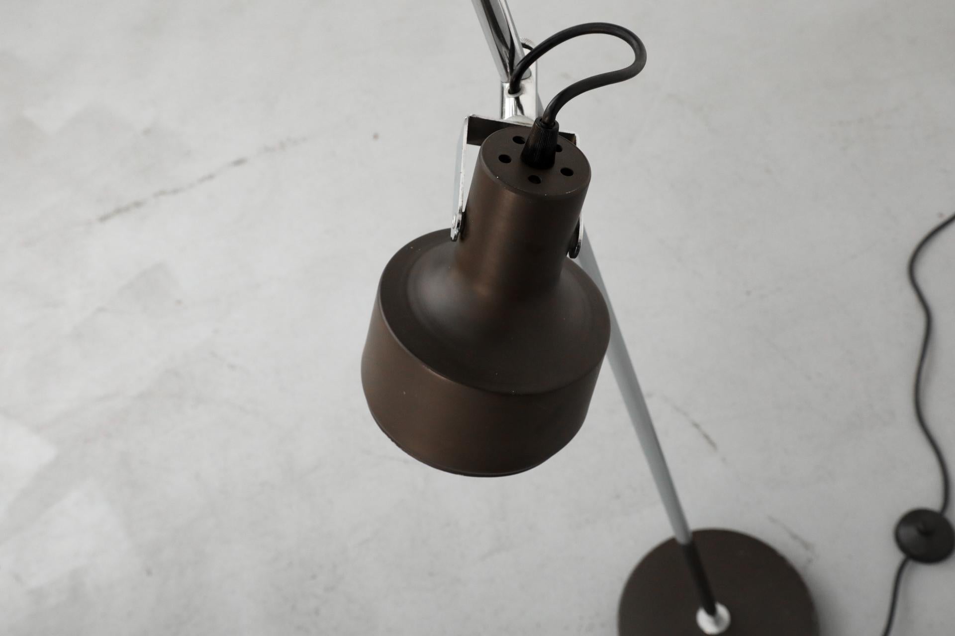 Mid-Century Anvia Dark Brown Enameled Metal Adjustable Triple Spot Floor Lamp For Sale 9