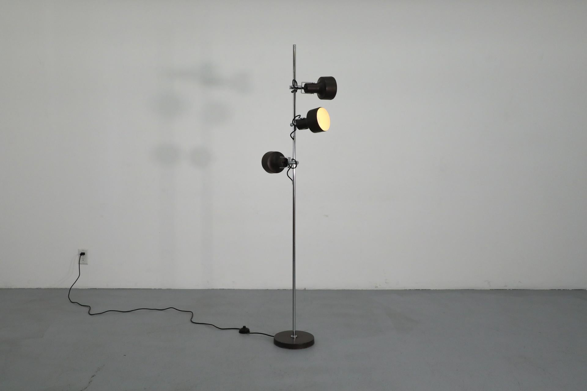 Mid-Century Modern Mid-Century Anvia Dark Brown Enameled Metal Adjustable Triple Spot Floor Lamp For Sale