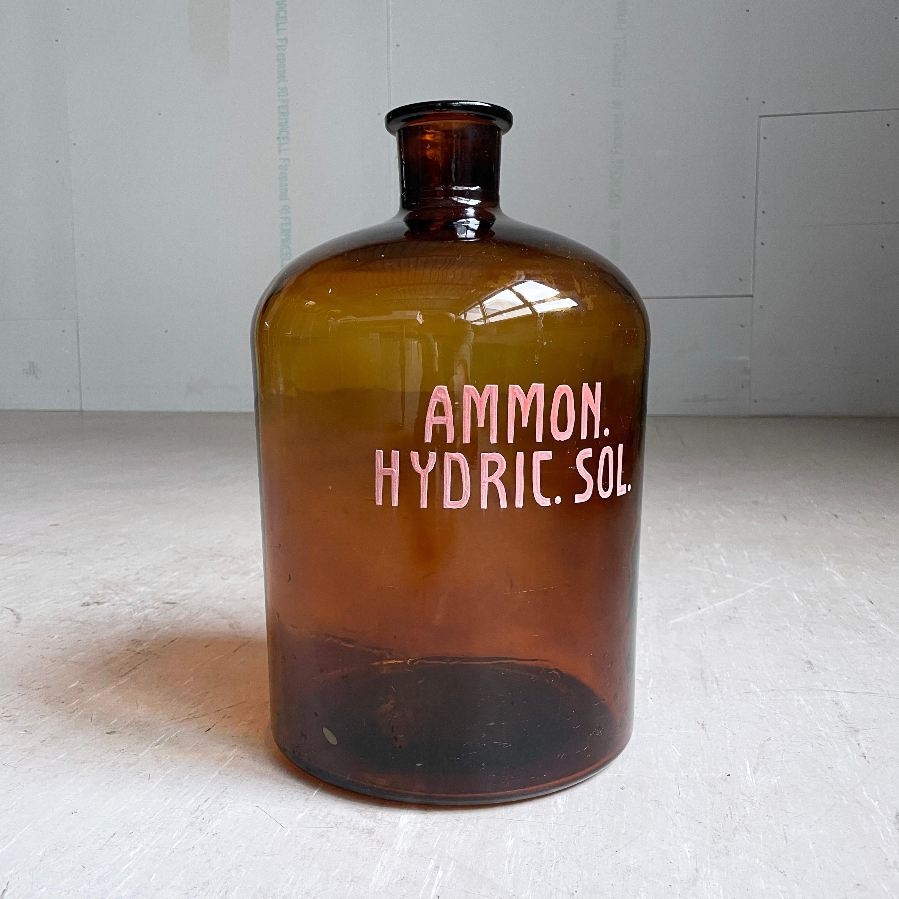 Apothekerflasche aus der Mitte des Jahrhunderts – AMMON. HYDRIC. SOL im Angebot 10
