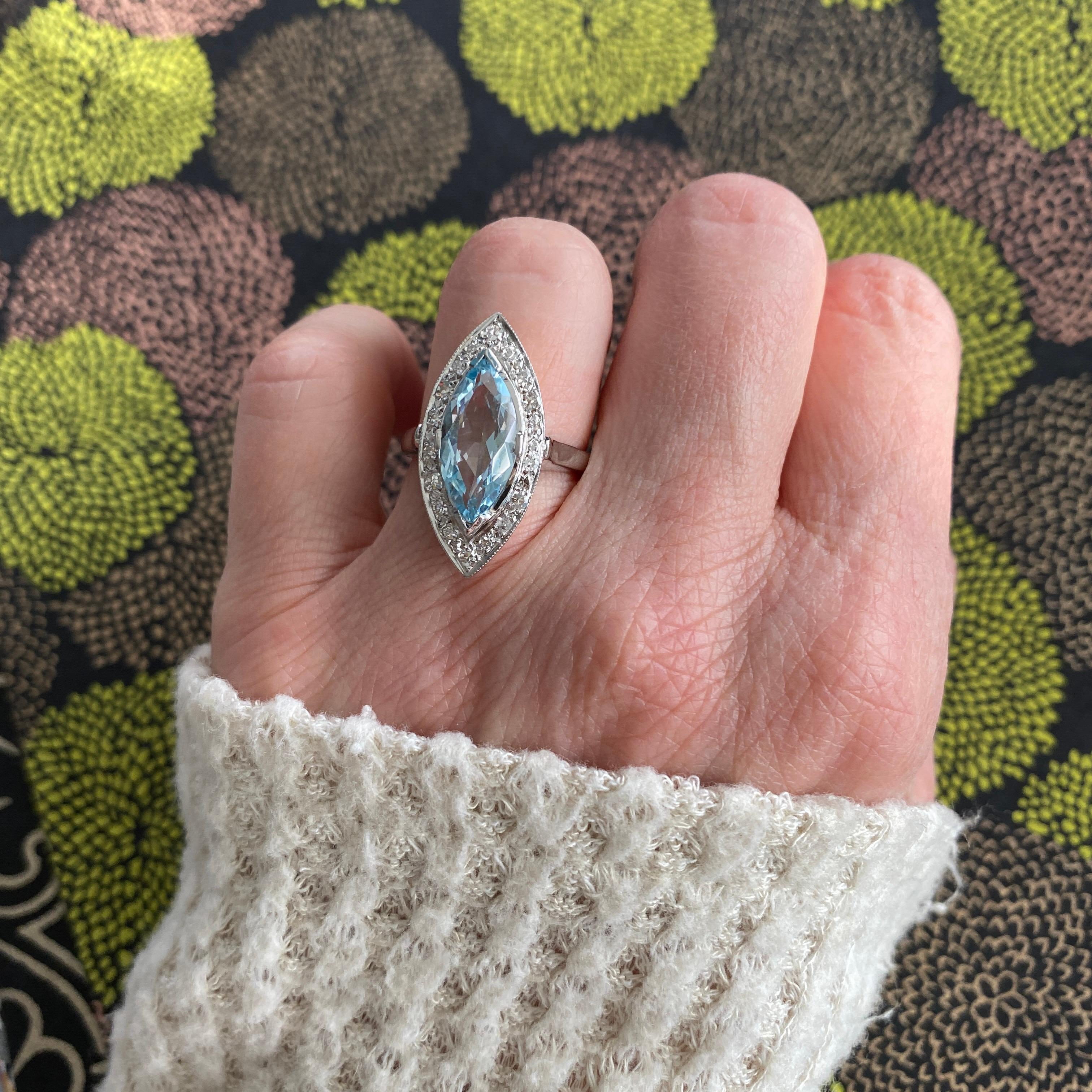Mid Century Aquamarin & Diamant 14K Weißgold Ring im Zustand „Gut“ im Angebot in Scotts Valley, CA