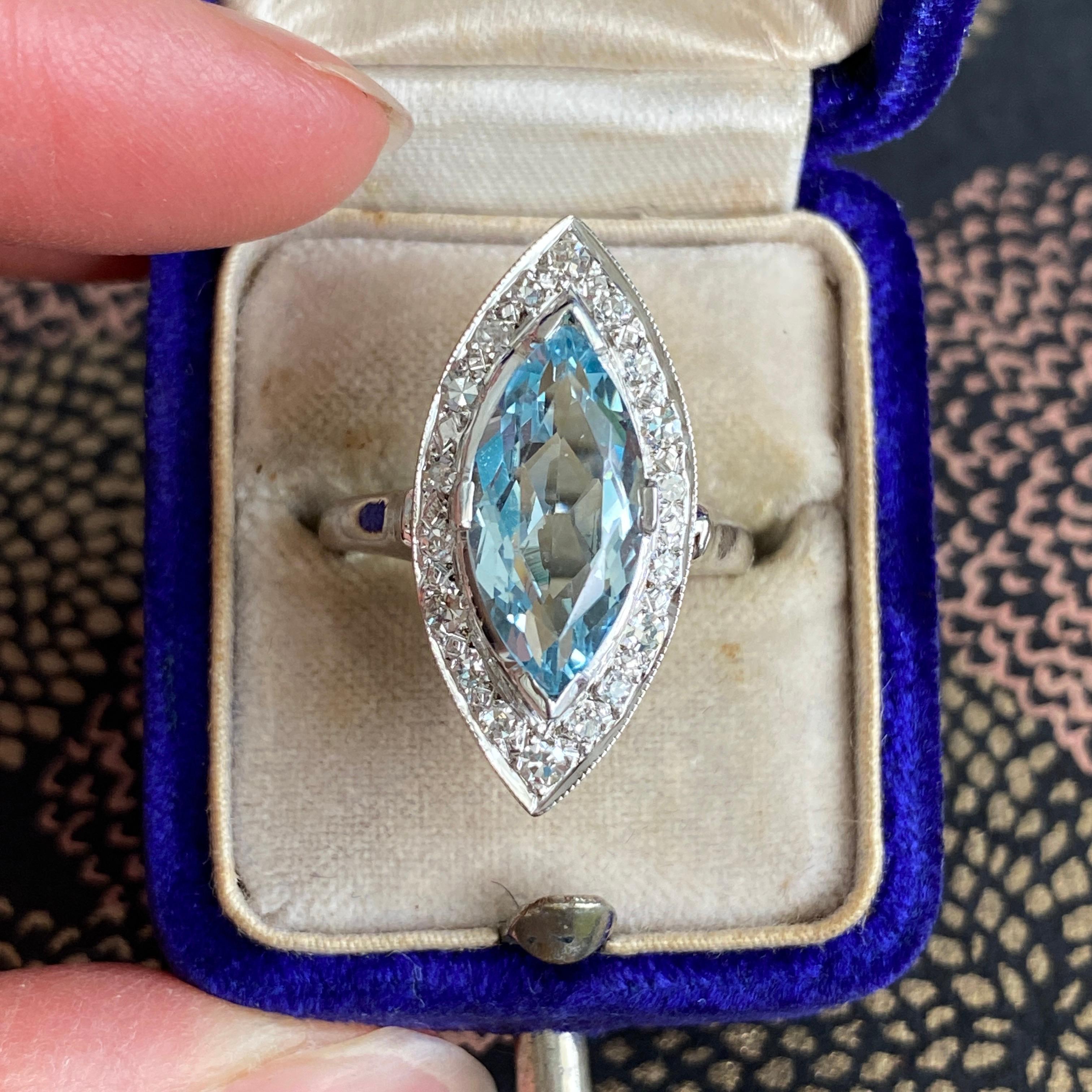 Mid Century Aquamarin & Diamant 14K Weißgold Ring im Angebot 2
