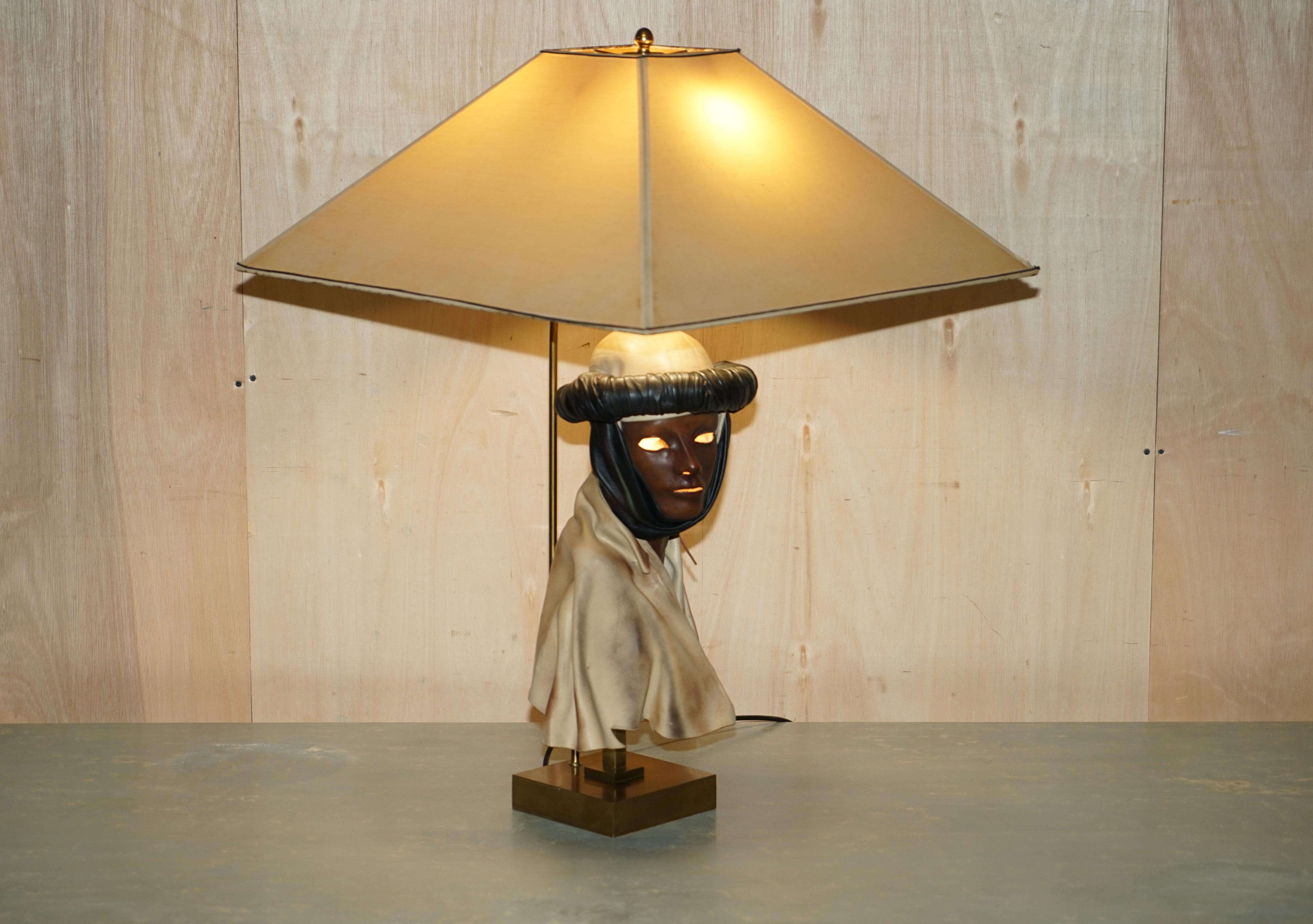 We are delighted to offer for sale this well-made vintage circa 1960s Pourbaix signed Face table lamp.

A good looking well made a decorative lamp, depicting an Arabian robed figure, its very poignant 

It has been fully restored to include a