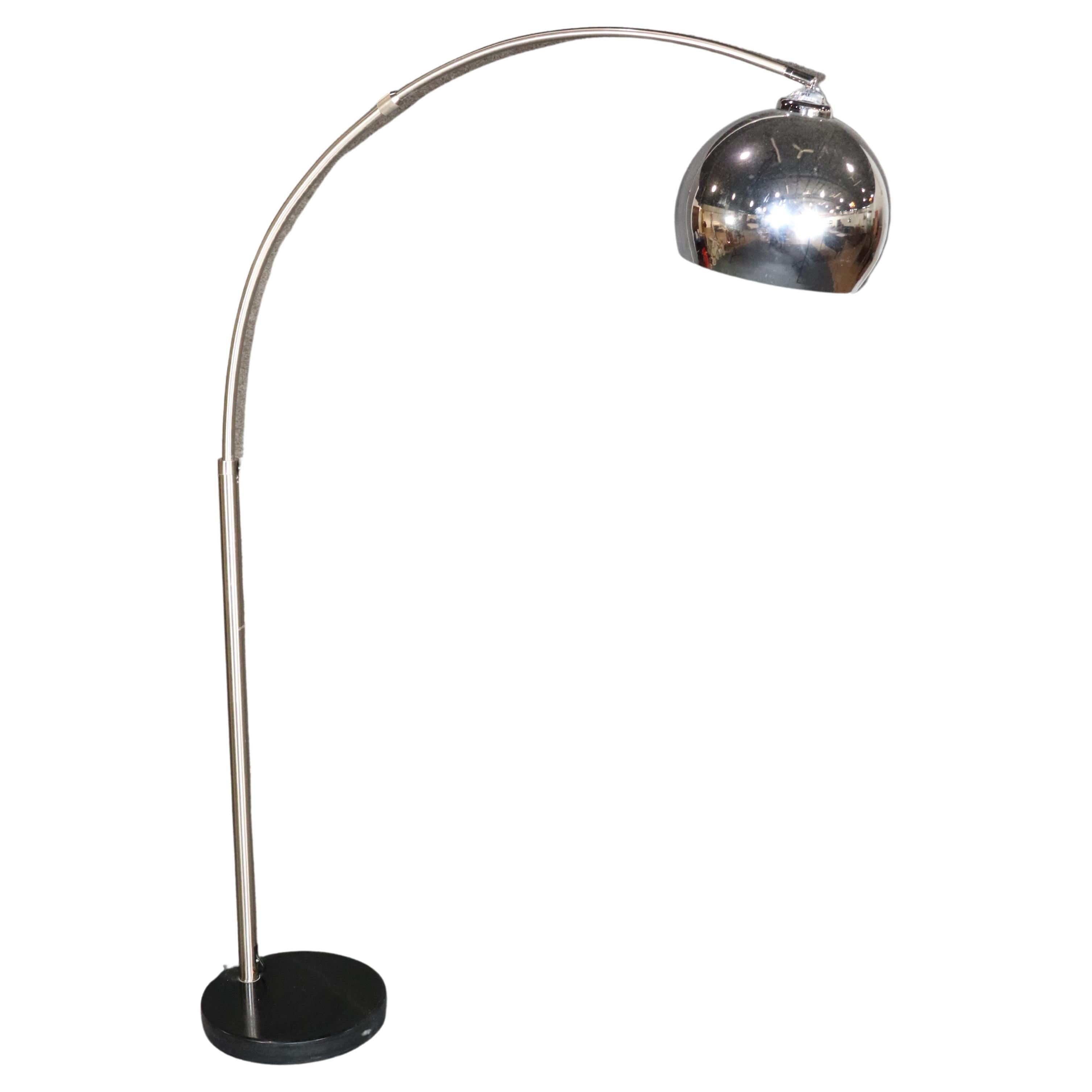 Mid-Century Bogenlampe