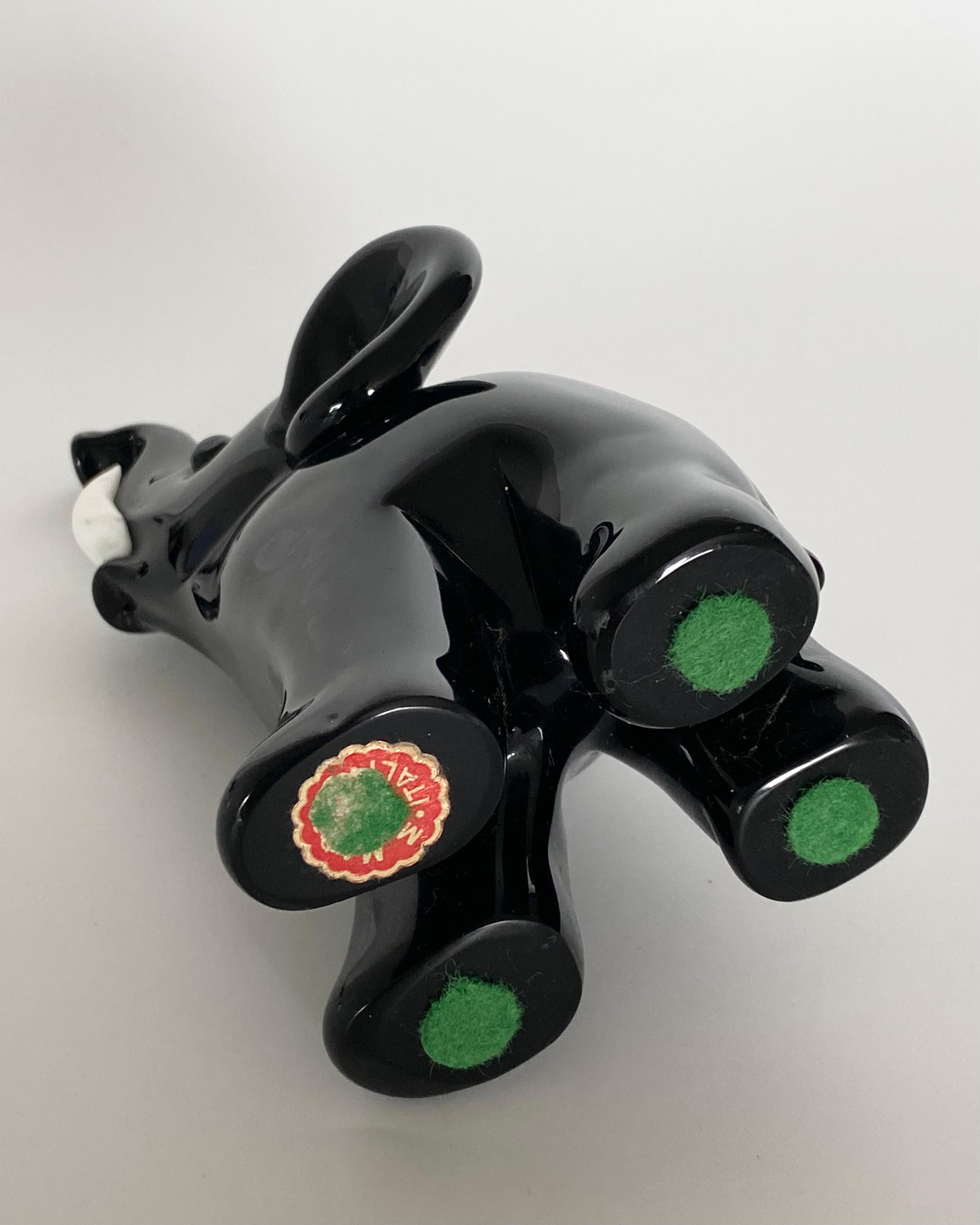 Mid-Century ARCHIMEDE SEGUSO Murano Glass ADOLESCENT Elephant Figurine NERO In Excellent Condition For Sale In Richmond, VA