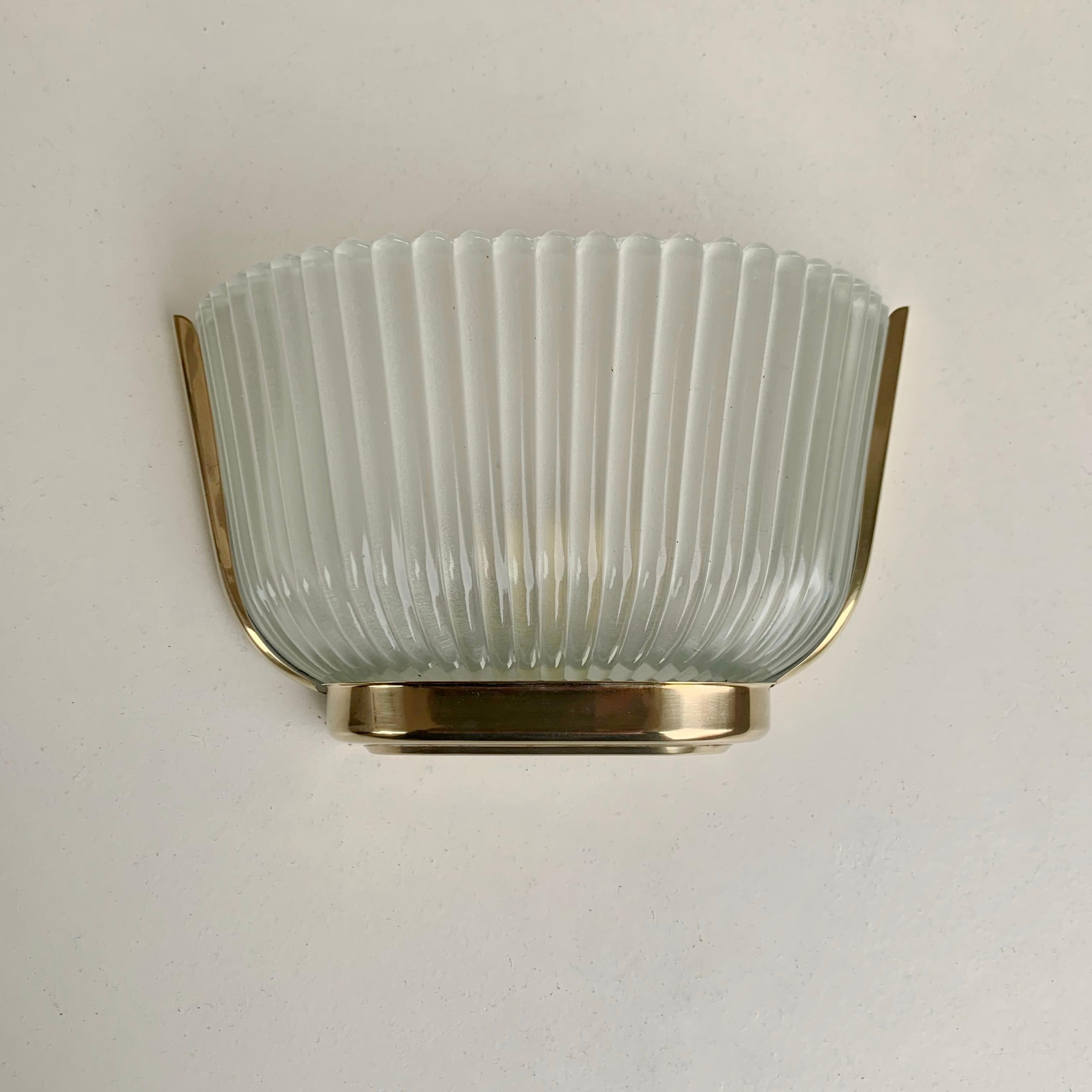 Mid-Century Archimede Seguso  Murano Glass Sconce, circa 1940, Italy. For Sale 6