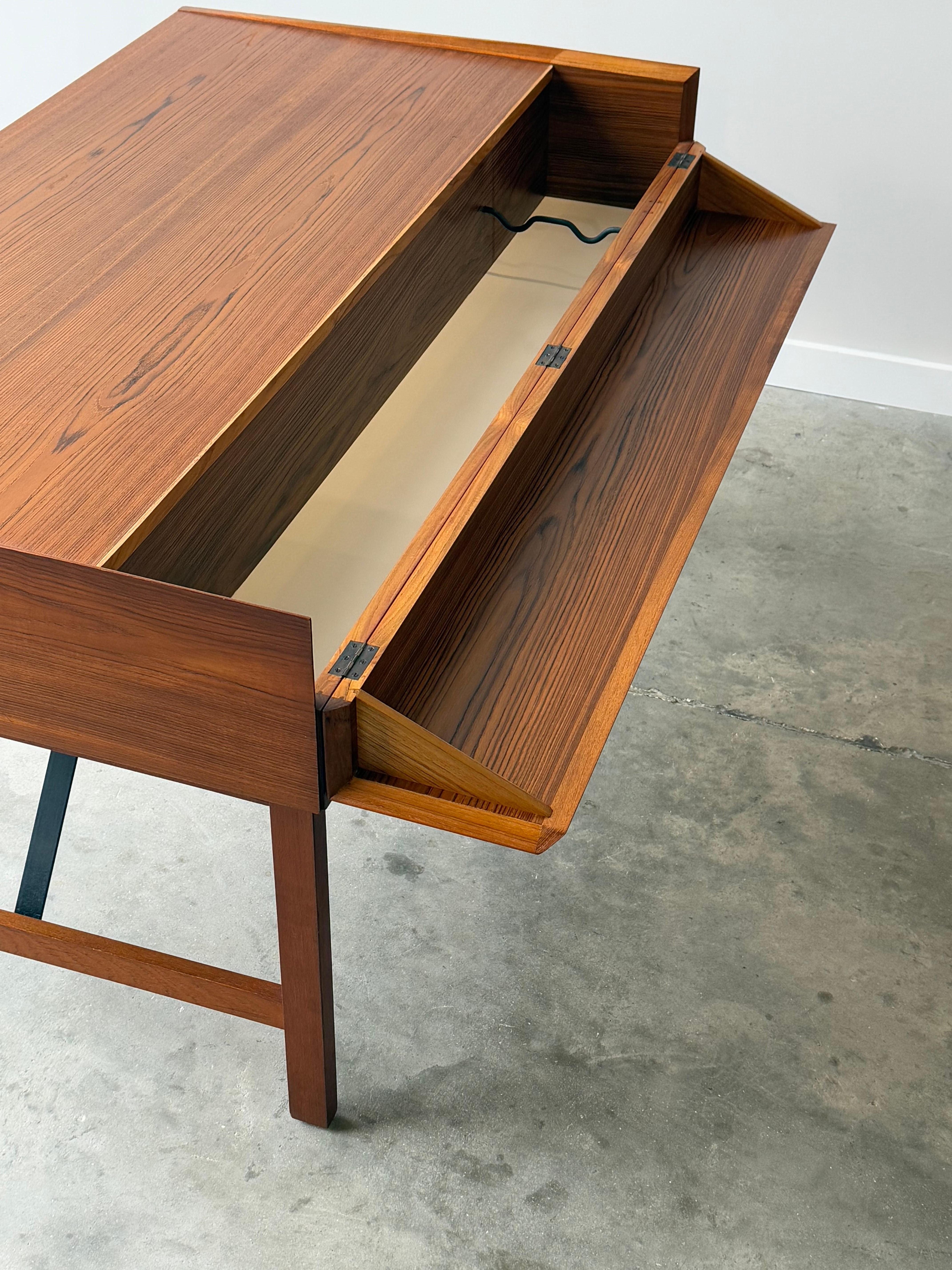 Mid-Century Architectural Firm Executive Desk Designed by Svend Aage Madsen For Sale 10