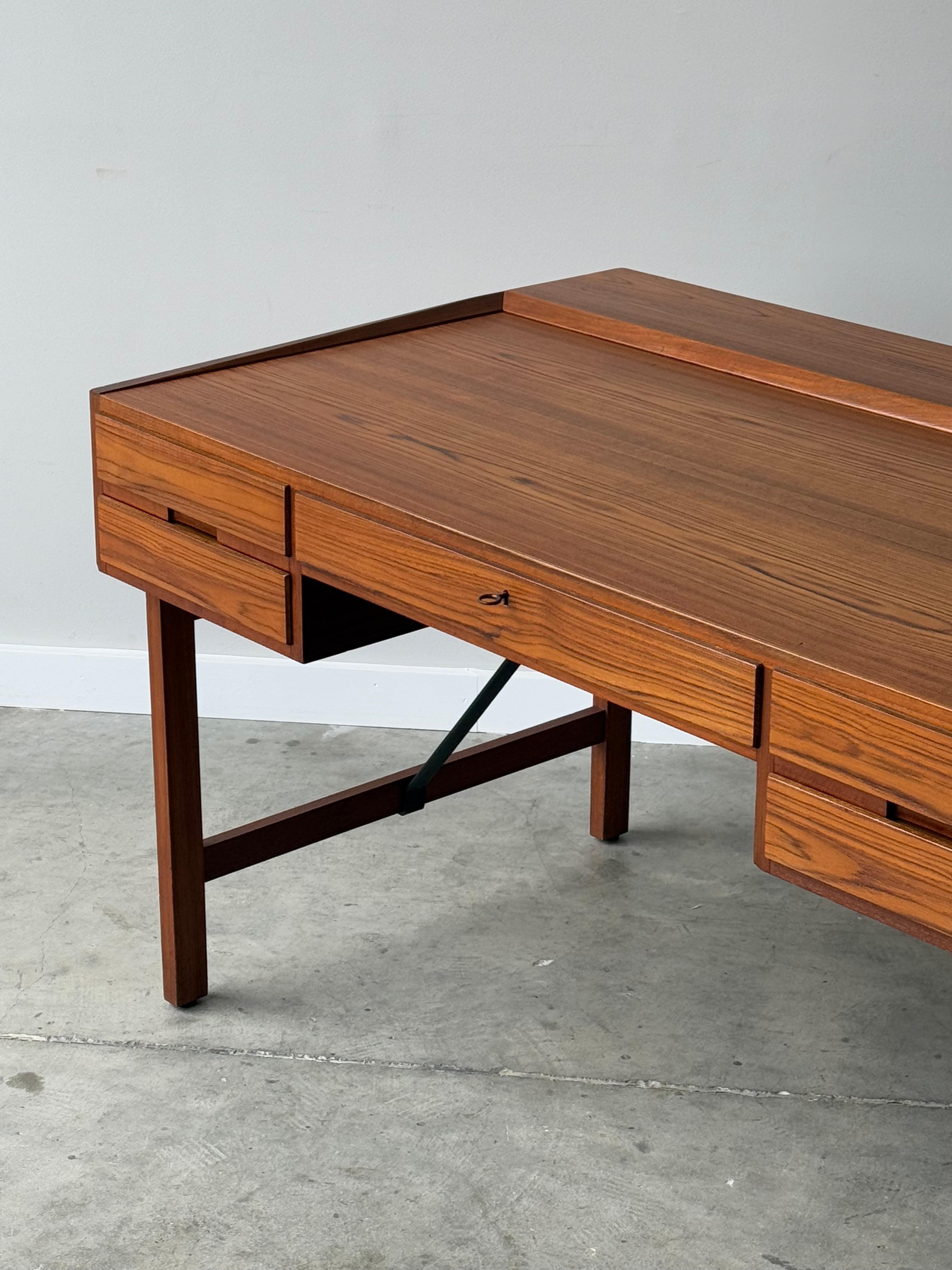 Mid-Century Architectural Firm Executive Desk Designed by Svend Aage Madsen For Sale 2
