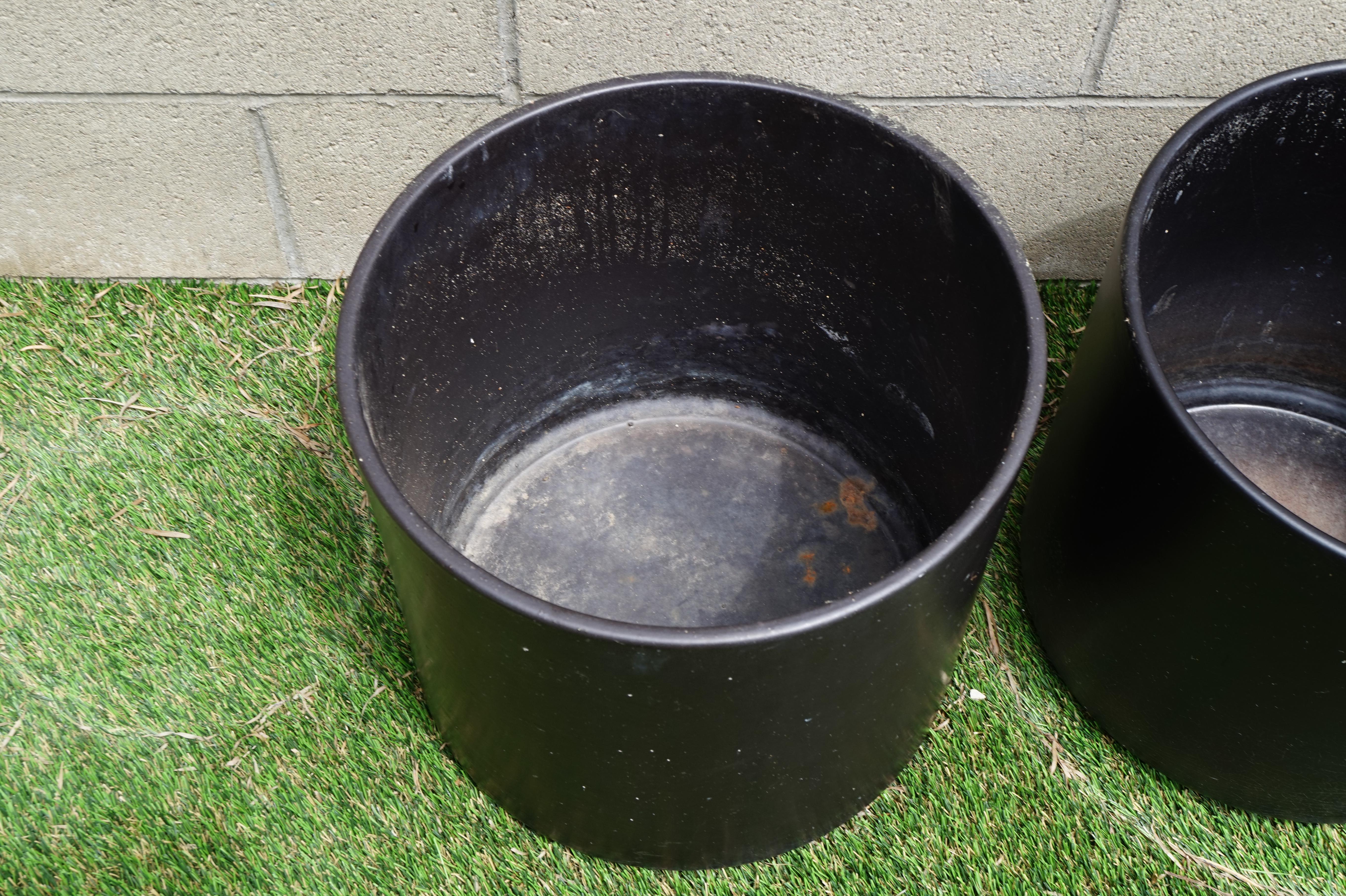Mid-20th Century Midcentury Architectural Pottery Black Ceramic Planters by Gainey 'Set of 3' For Sale