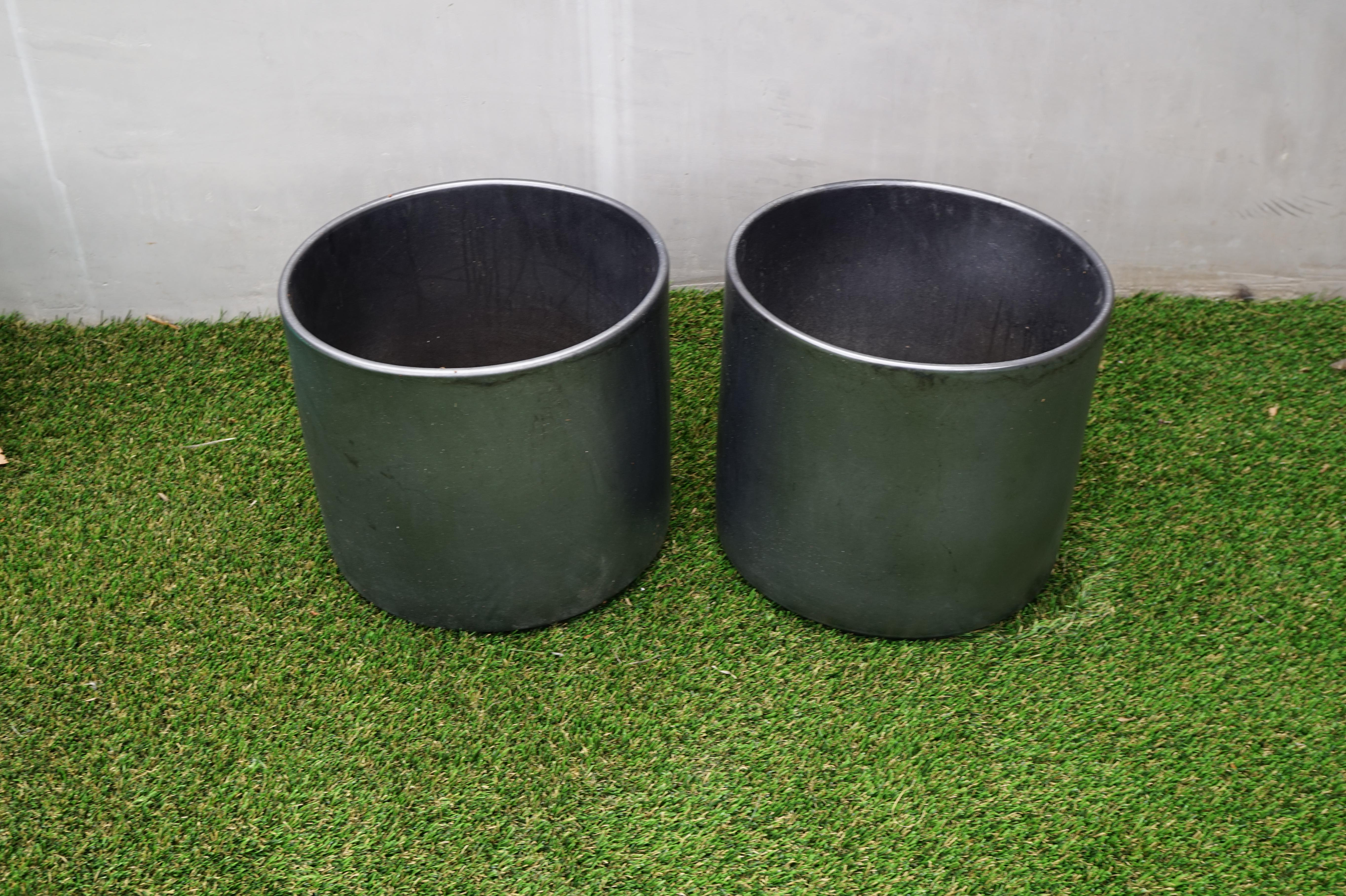 Mid-Century Modern Midcentury Architectural Pottery Gunmetal Ceramic Planters by Gainey 'Set of 2' For Sale