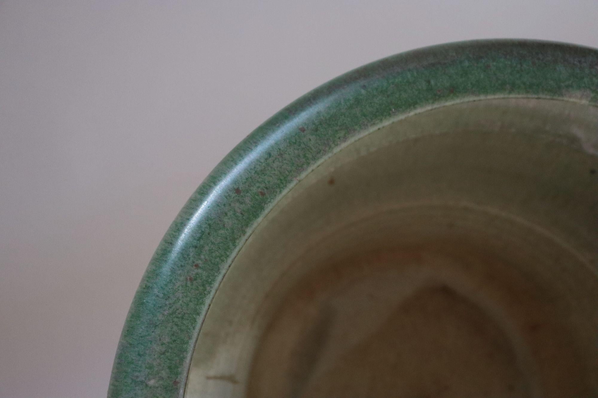 Organische Pflanzgefäßvase von Deanna Nichols aus der Mitte des Jahrhunderts von Architectural Pottery Studio im Angebot 3