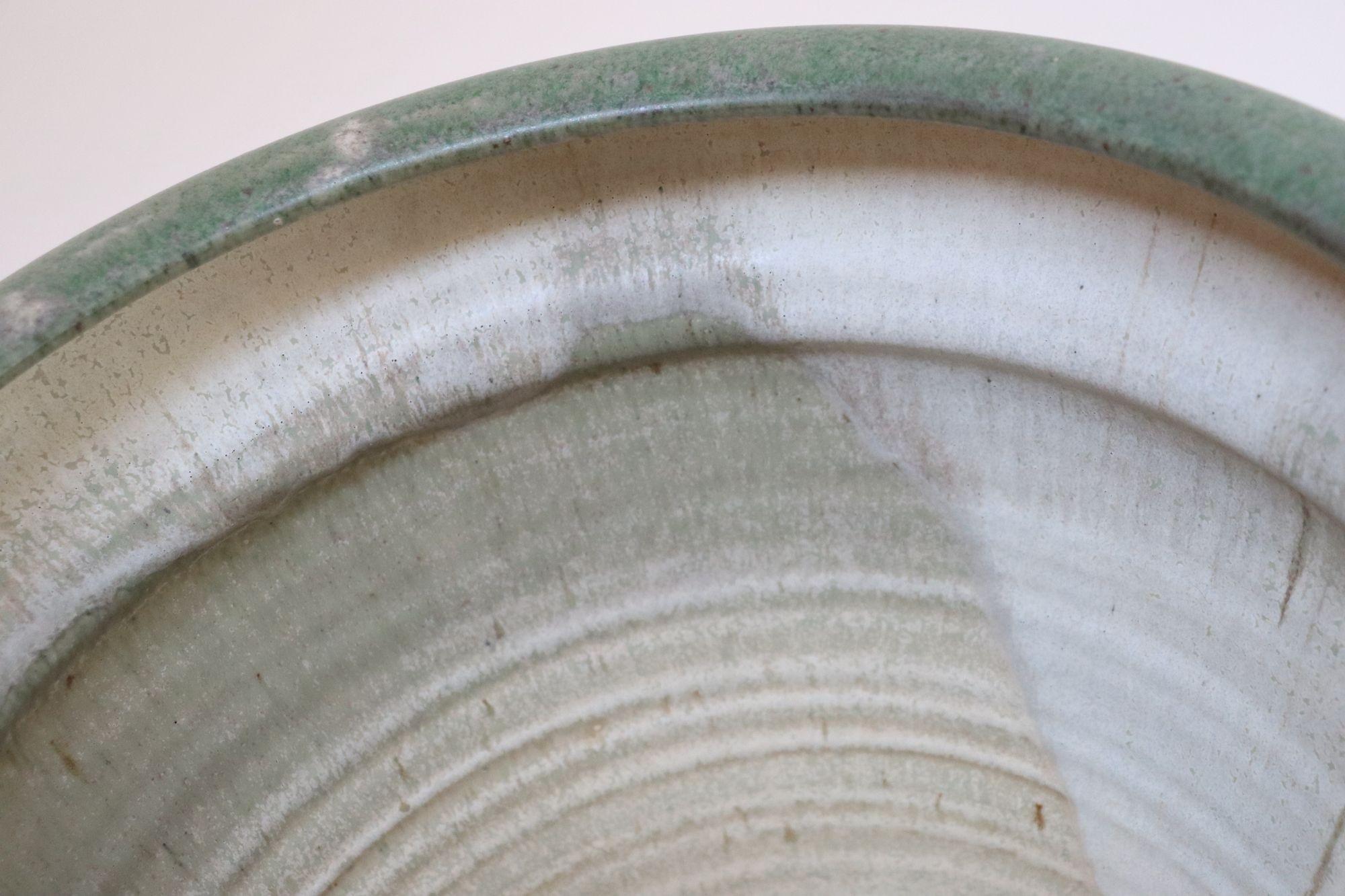 Organische Pflanzgefäßvase von Deanna Nichols aus der Mitte des Jahrhunderts von Architectural Pottery Studio im Angebot 9