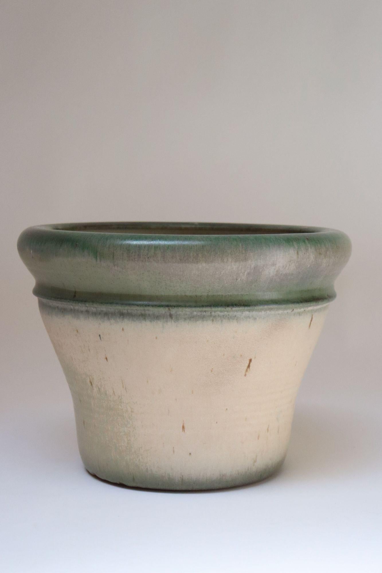 Organische Pflanzgefäßvase von Deanna Nichols aus der Mitte des Jahrhunderts von Architectural Pottery Studio (amerikanisch) im Angebot