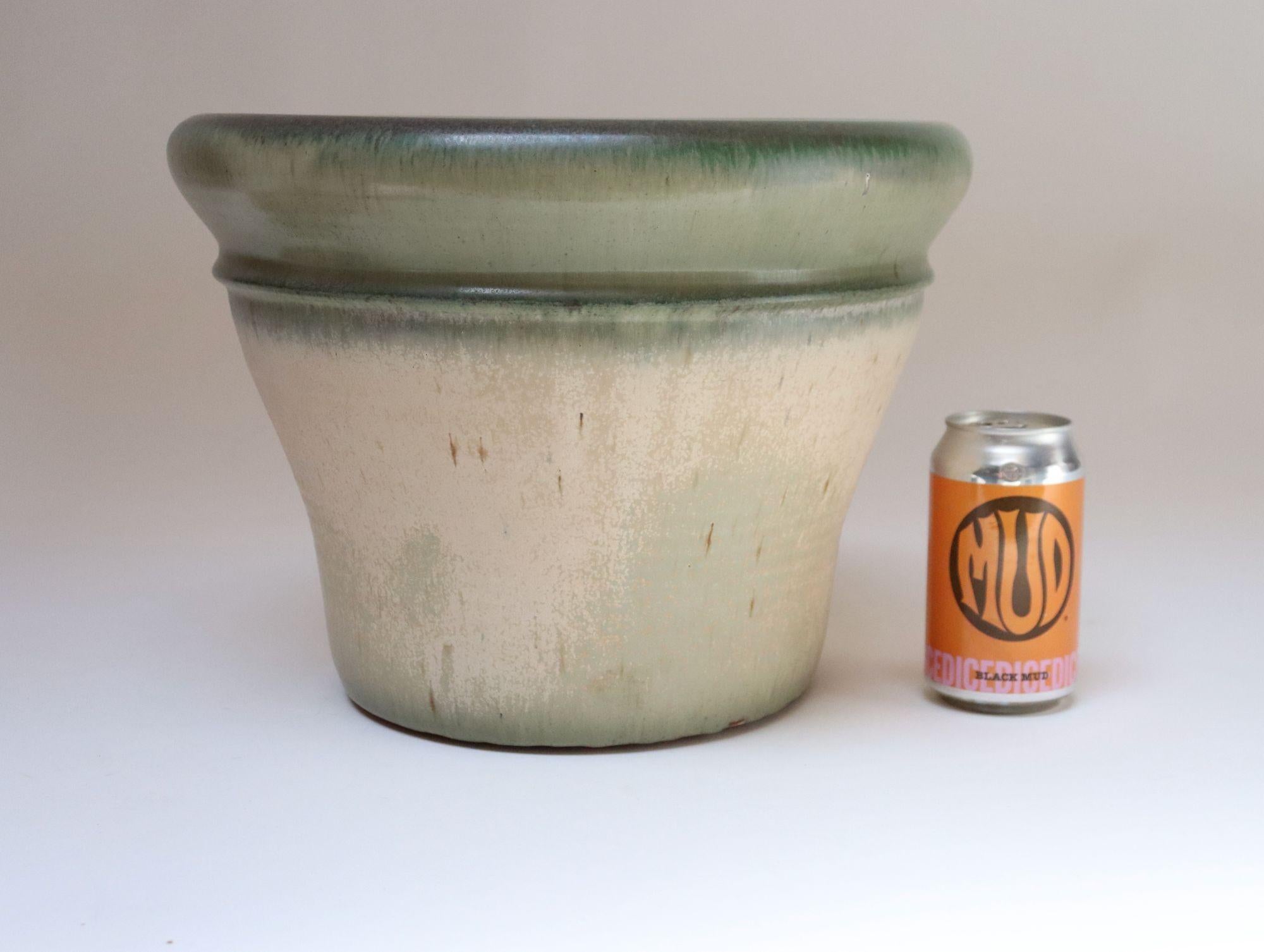 Organische Pflanzgefäßvase von Deanna Nichols aus der Mitte des Jahrhunderts von Architectural Pottery Studio im Angebot 1