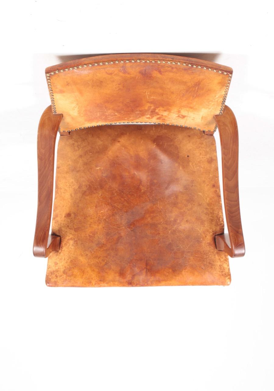 Midcentury Armchair in Patinated Niger Leather, Danish Design, 1940s 1