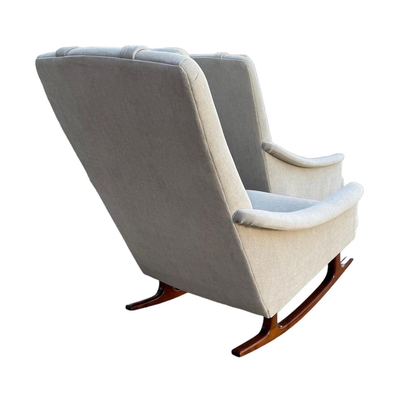 Mid Century Arm Rocking Chair For Sale 1