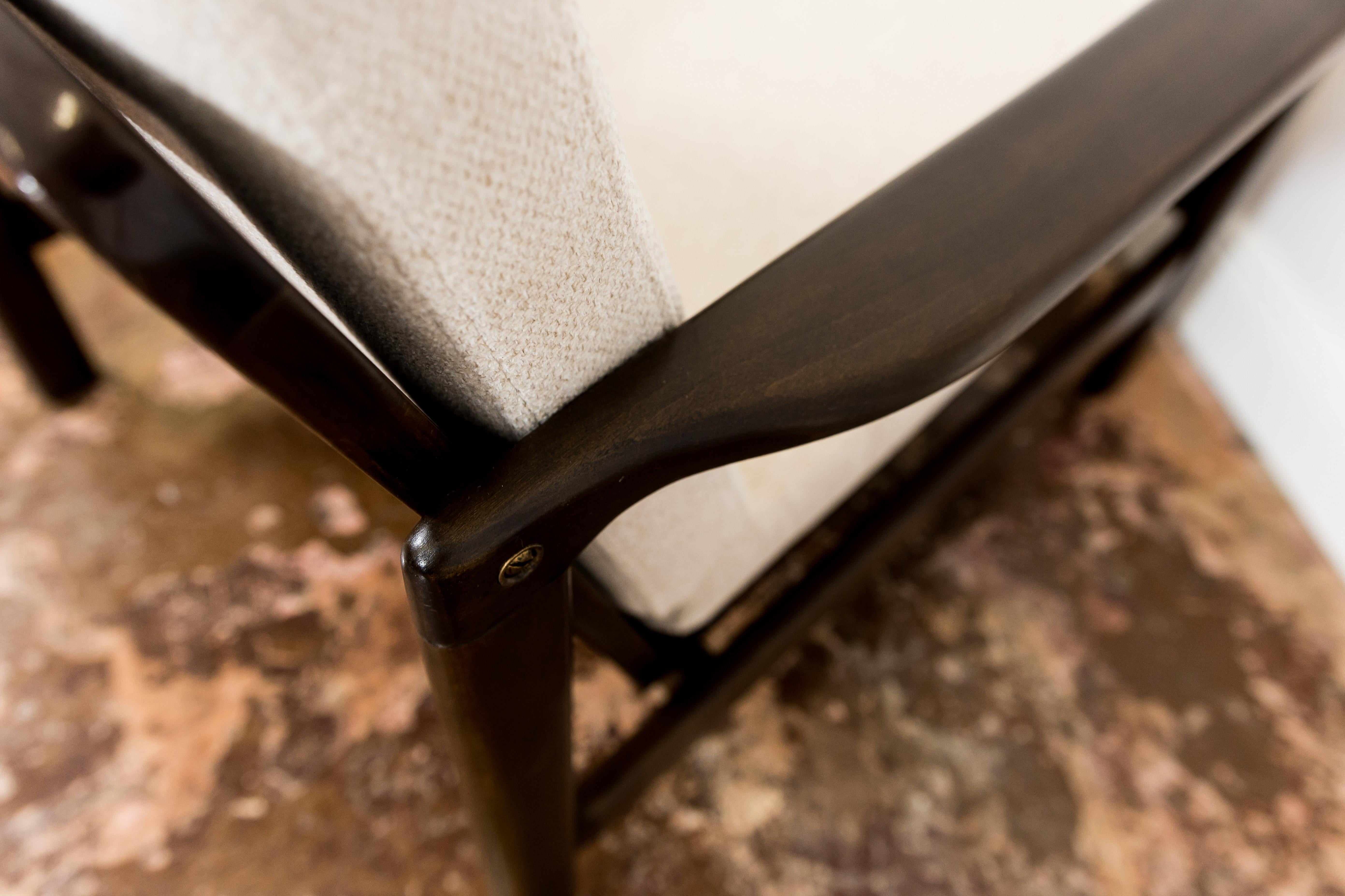 Mid Century Armchair B7522 by Zenon Bączyk, Europe, 1960's For Sale 6