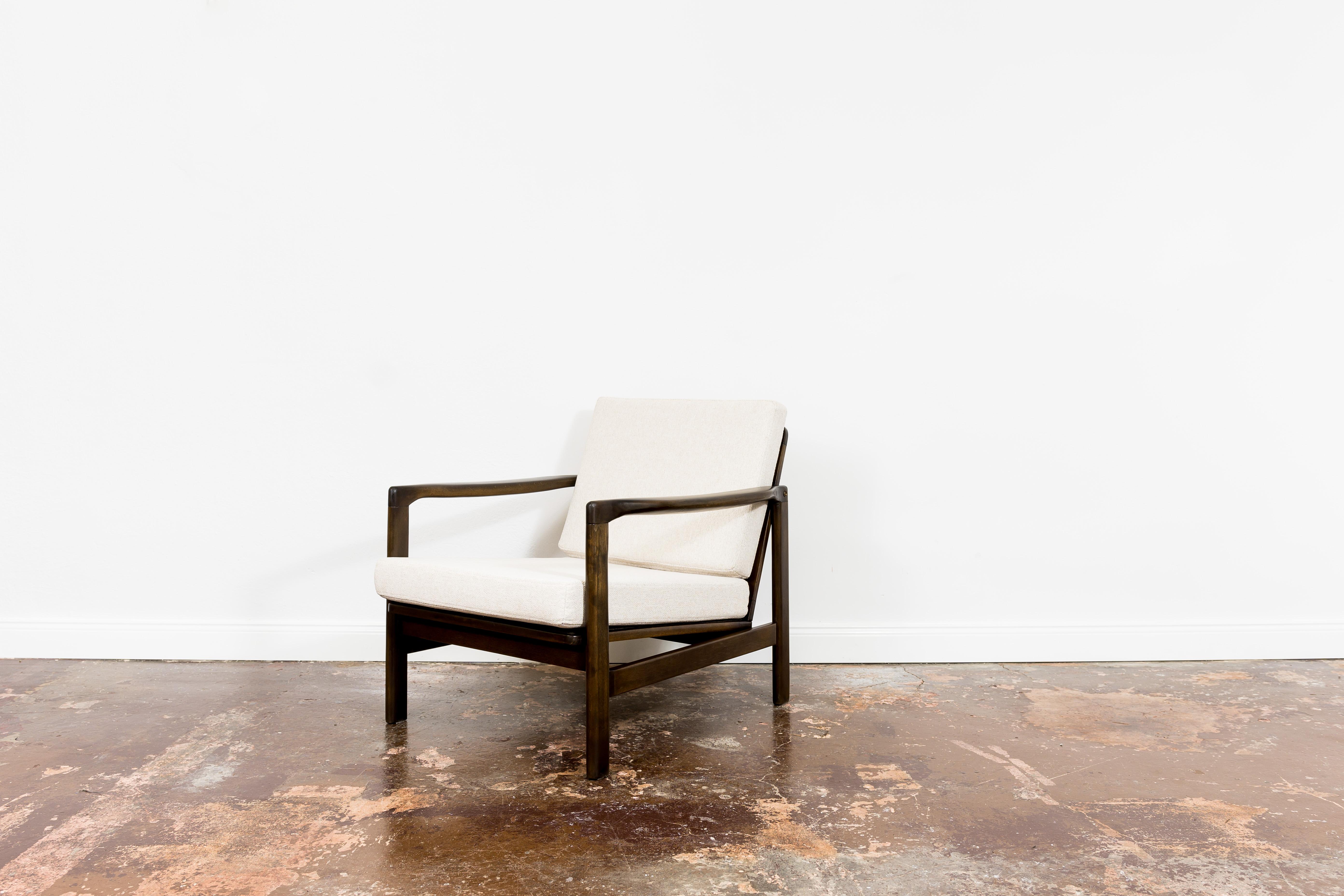 Beech Mid Century Armchair B7522 by Zenon Bączyk, Europe, 1960's For Sale