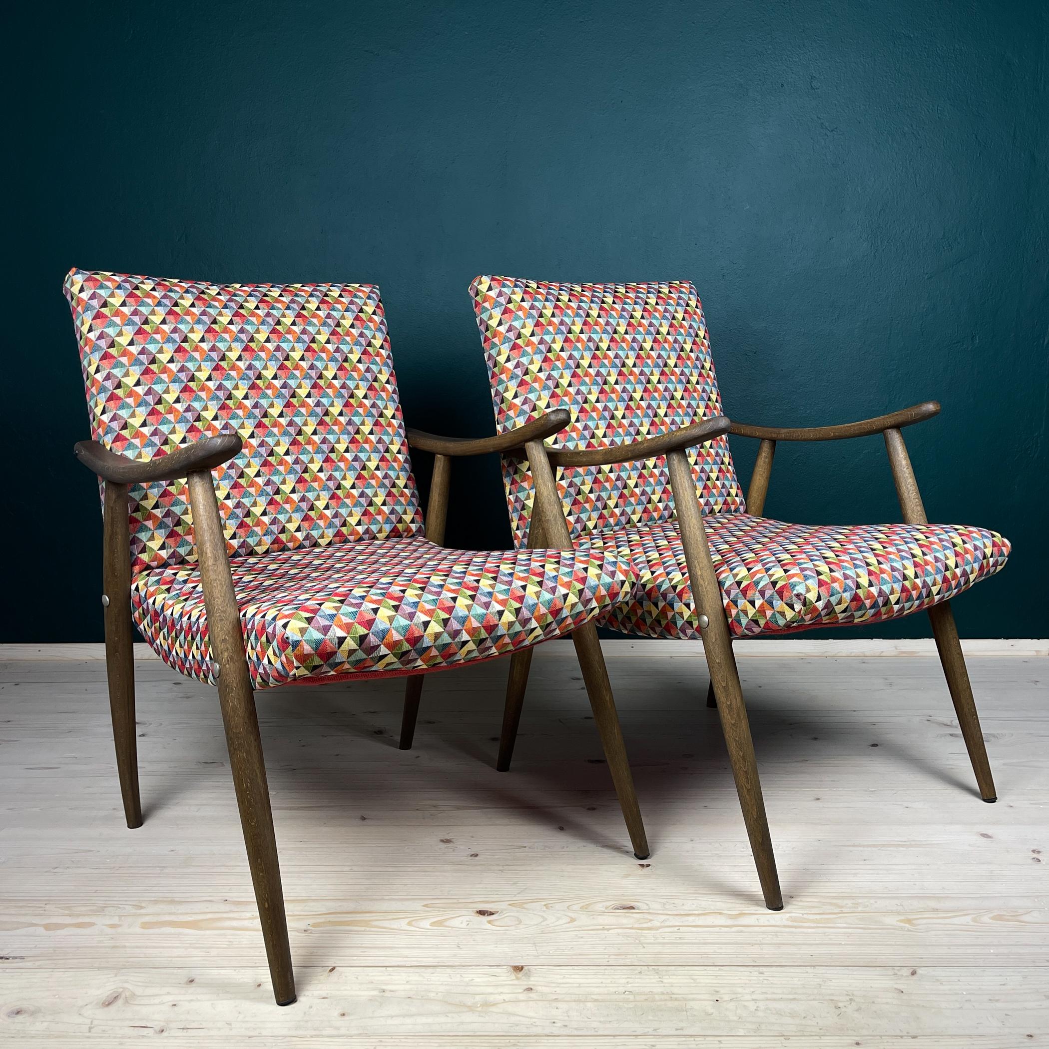 Beautiful pair of vintage armchair Bobi by Meblo made in Yugoslavia in the 1960s.

Very good condition. Updated upholstery and filling.

Dimensions:
Width: 55 cm / 21.65 inches
Height: 80 cm / 31.5 inches
Depth: 70 cm / 27.5 inches
Seat height: 40