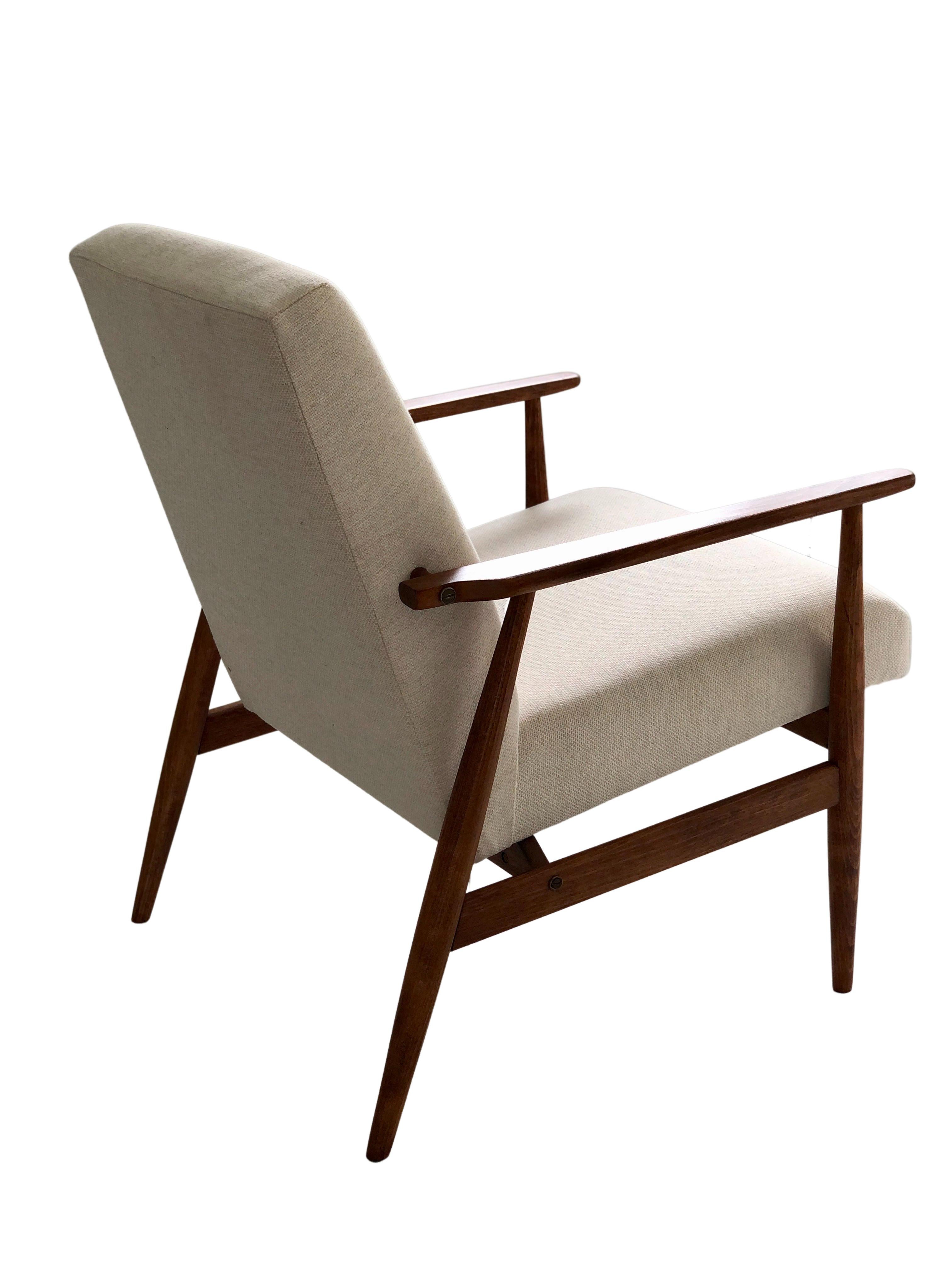 Mid Century Armchair by Henryk Lis in Beige, Europe, 1960s, In Excellent Condition For Sale In WARSZAWA, 14