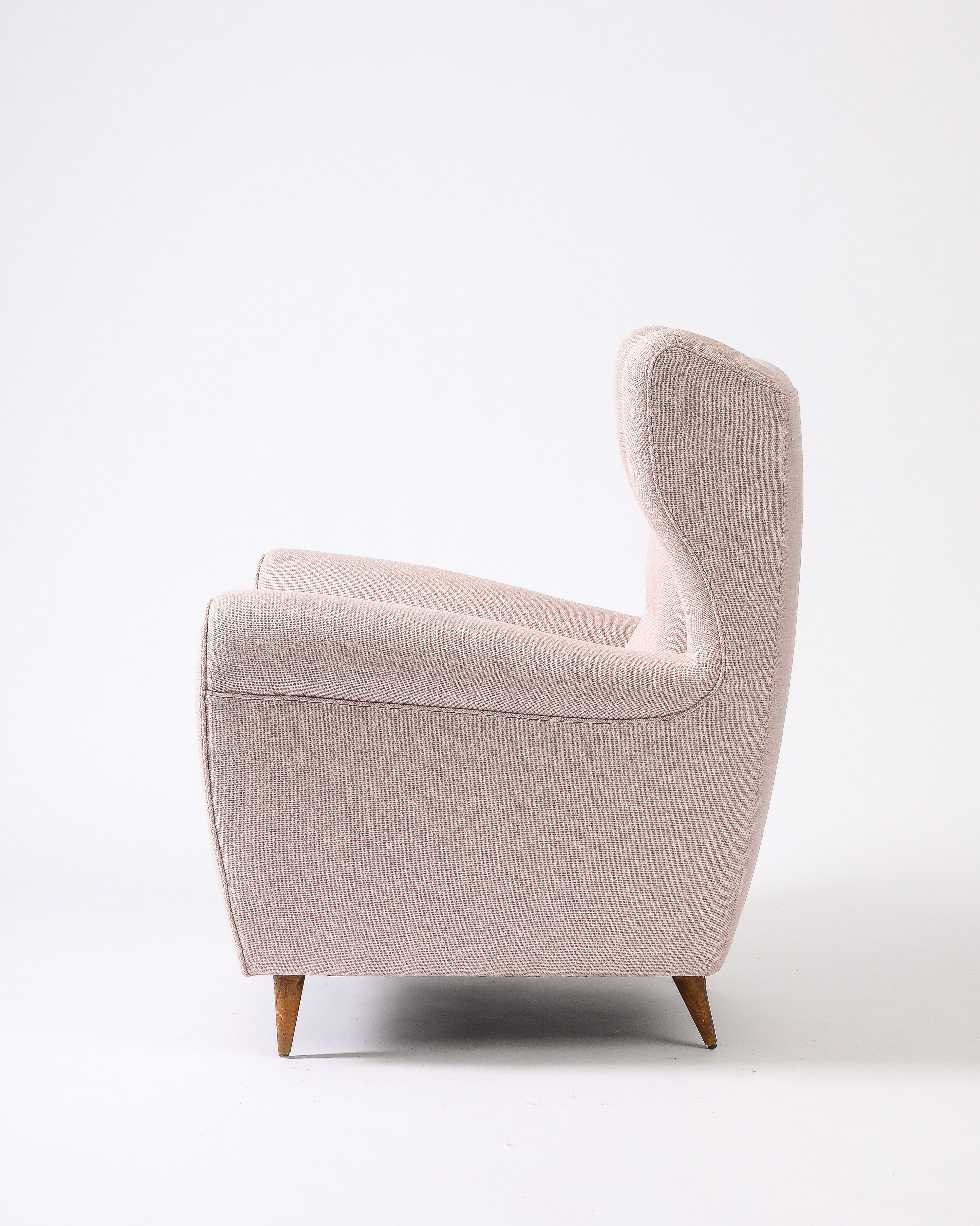 Italian Mid Century Armchair by Paolo Buffa, Italy, c. 1950 For Sale