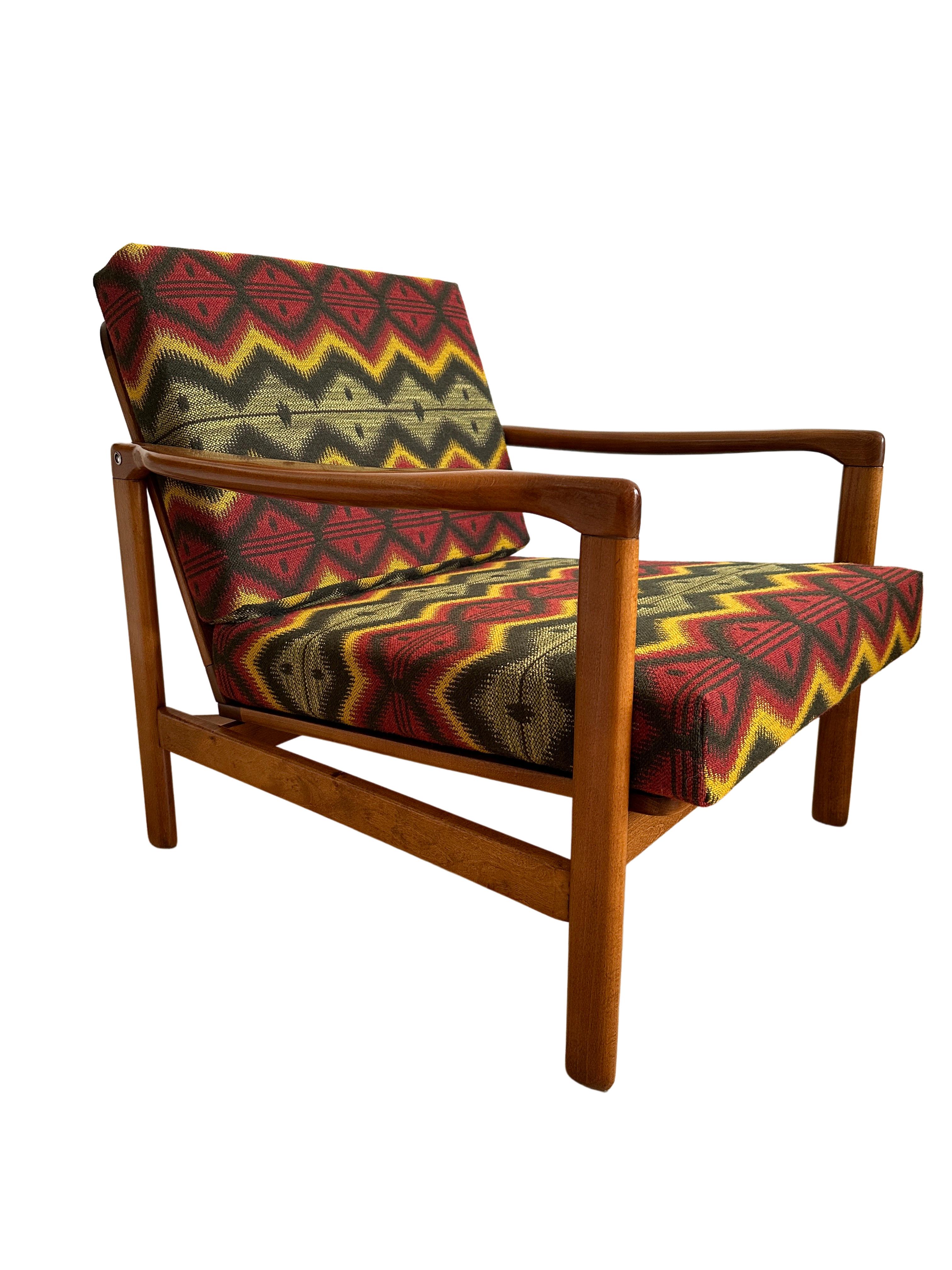 Midcentury Armchair von Zenon Bączyk, Mind the Gap Polsterung, Europa, 1960er Jahre im Angebot 7