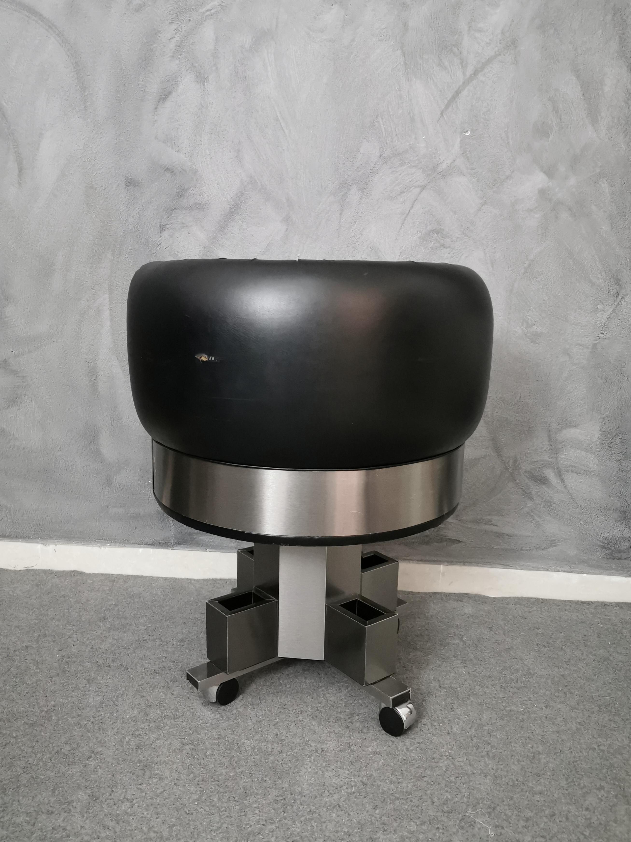Mid Century Curved Armchair Black Leather in the Style of Willy Rizzo 1970s  In Fair Condition In Palermo, IT