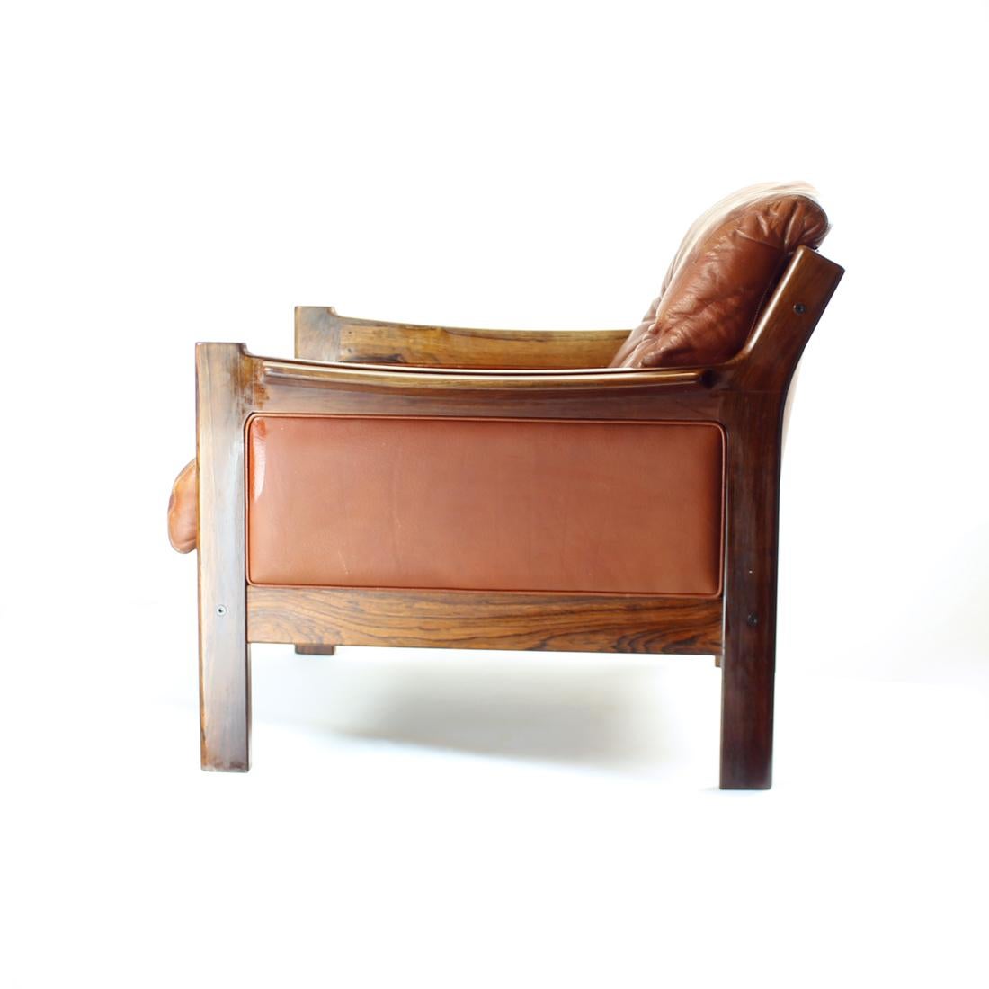 Midcentury Armchair in Cognac Leather and Solid Rosewood, 1970s 1