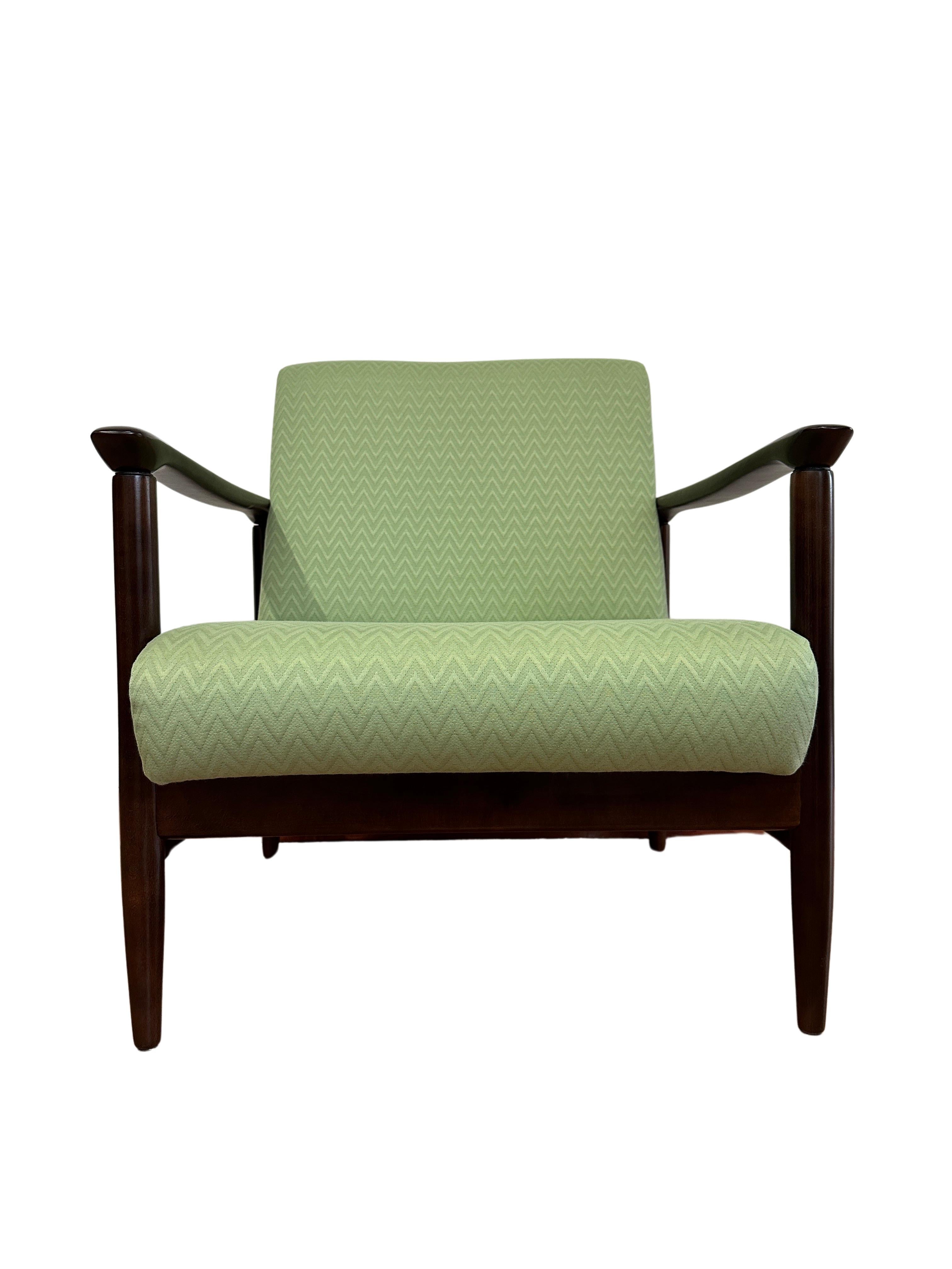 Mid Century Armchair in Green Missoni Upholstery, by Edmund Homa, 1960s For Sale 5