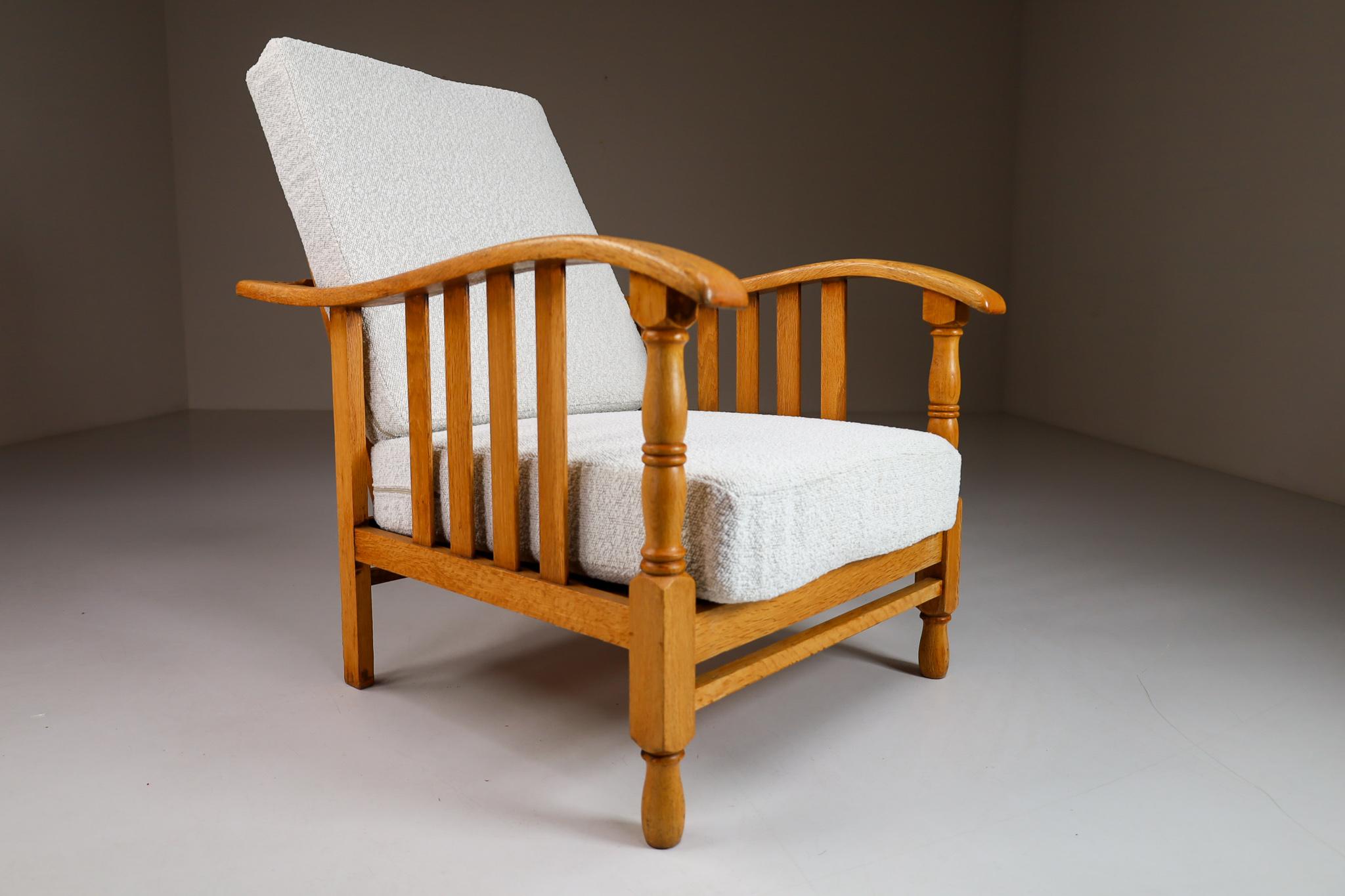 French Mid-century Armchair in Oak and Reupholstered Fabric, France 1950s For Sale