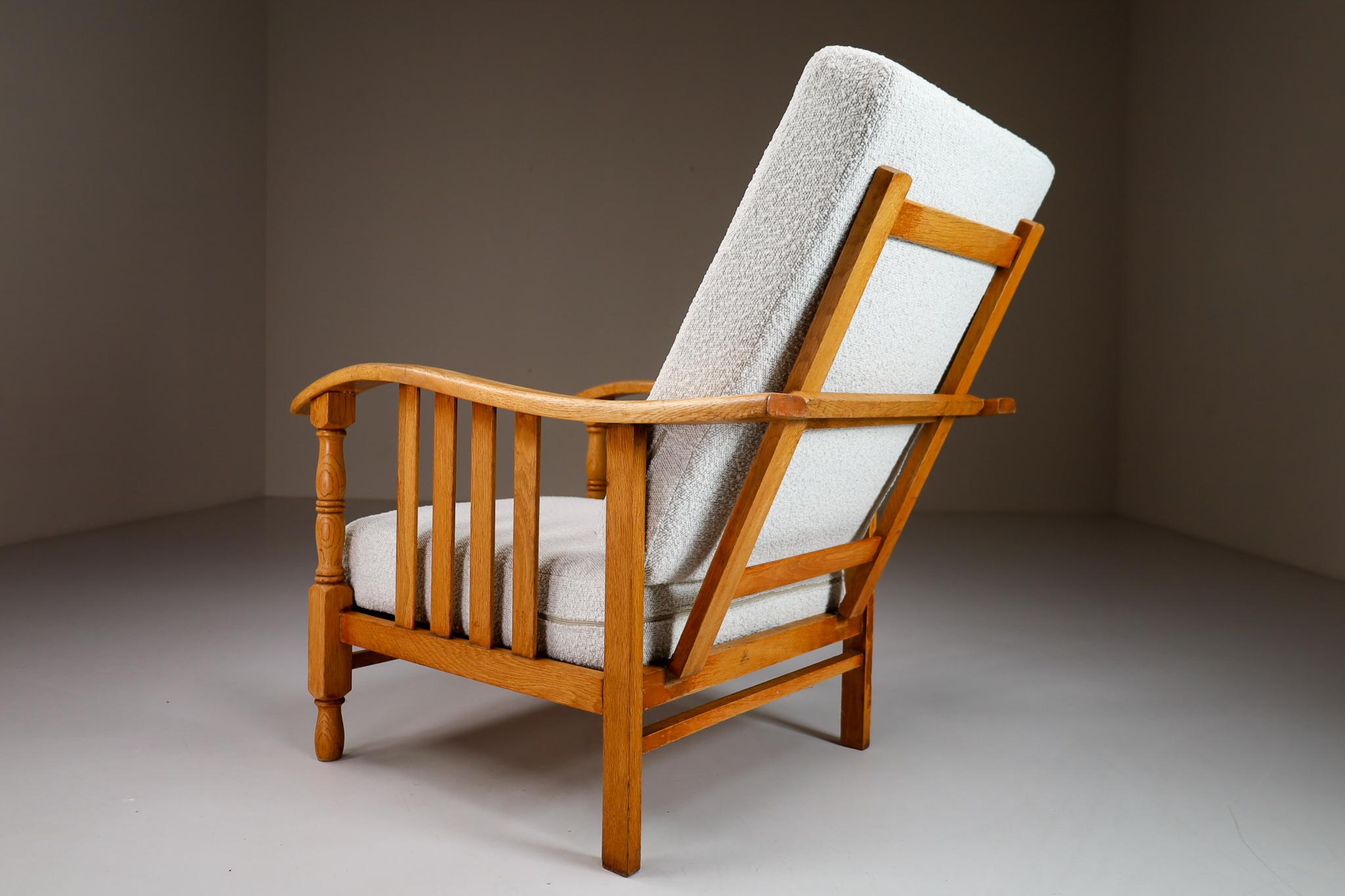 Mid-century Armchair in Oak and Reupholstered Fabric, France 1950s For Sale 2