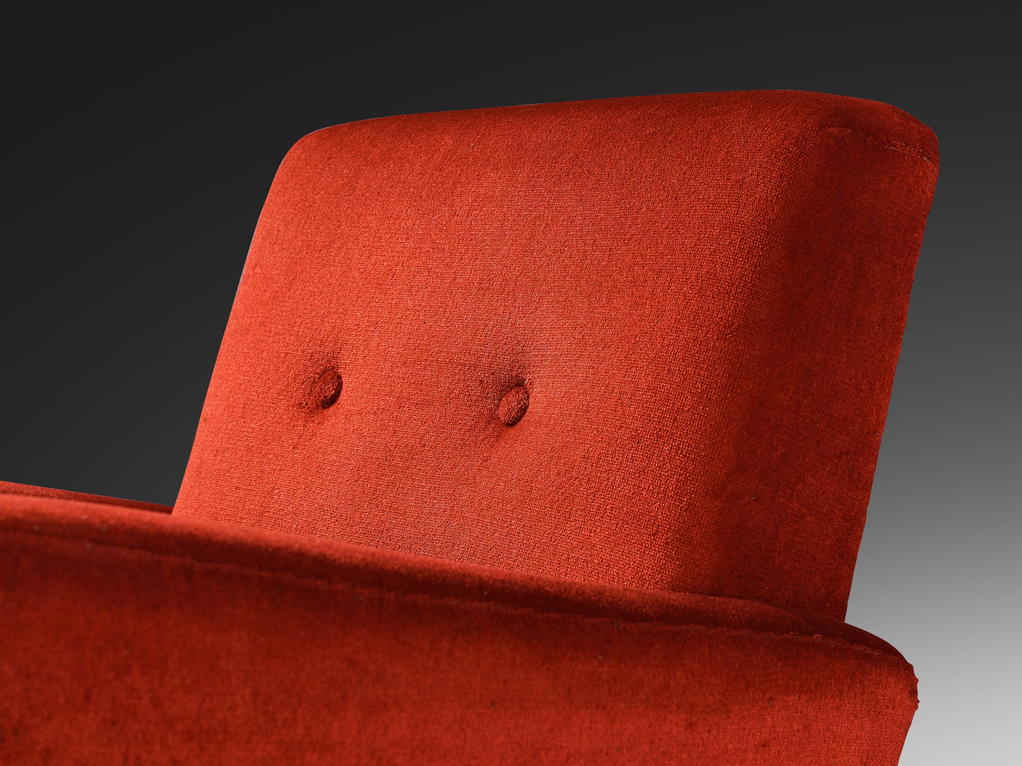 Mid-Century Armchair in Red Velvet Upholstery For Sale 2