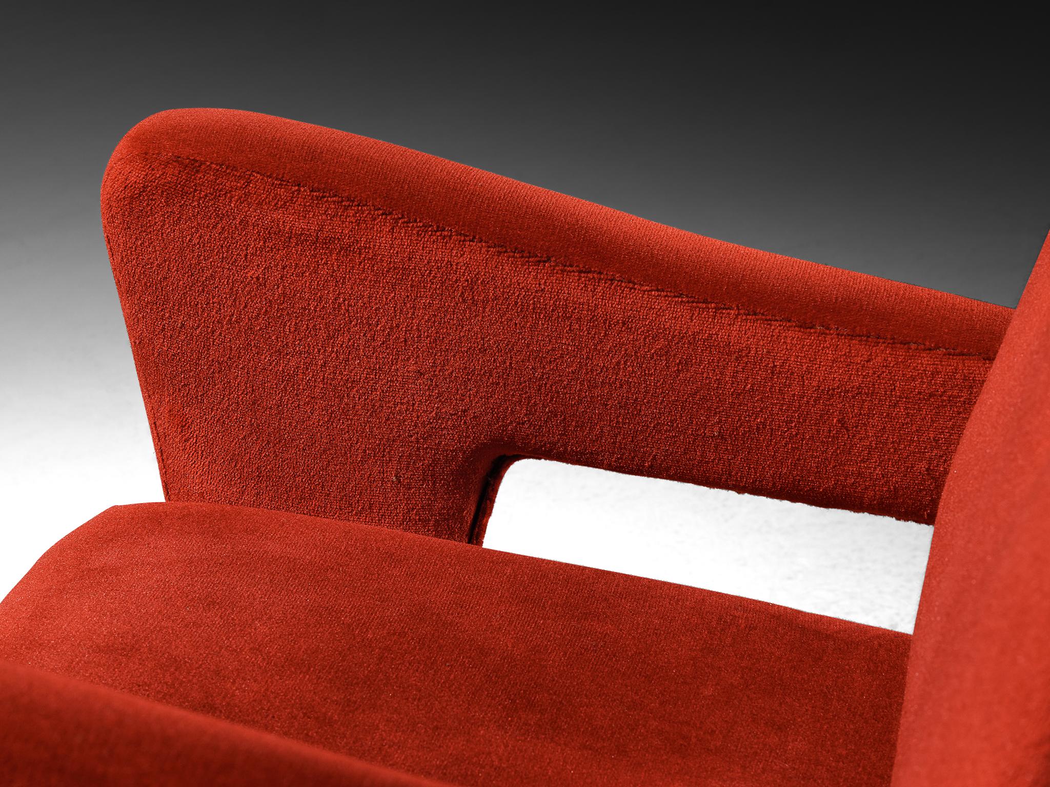 Mid-Century Armchair in Red Velvet Upholstery For Sale 3