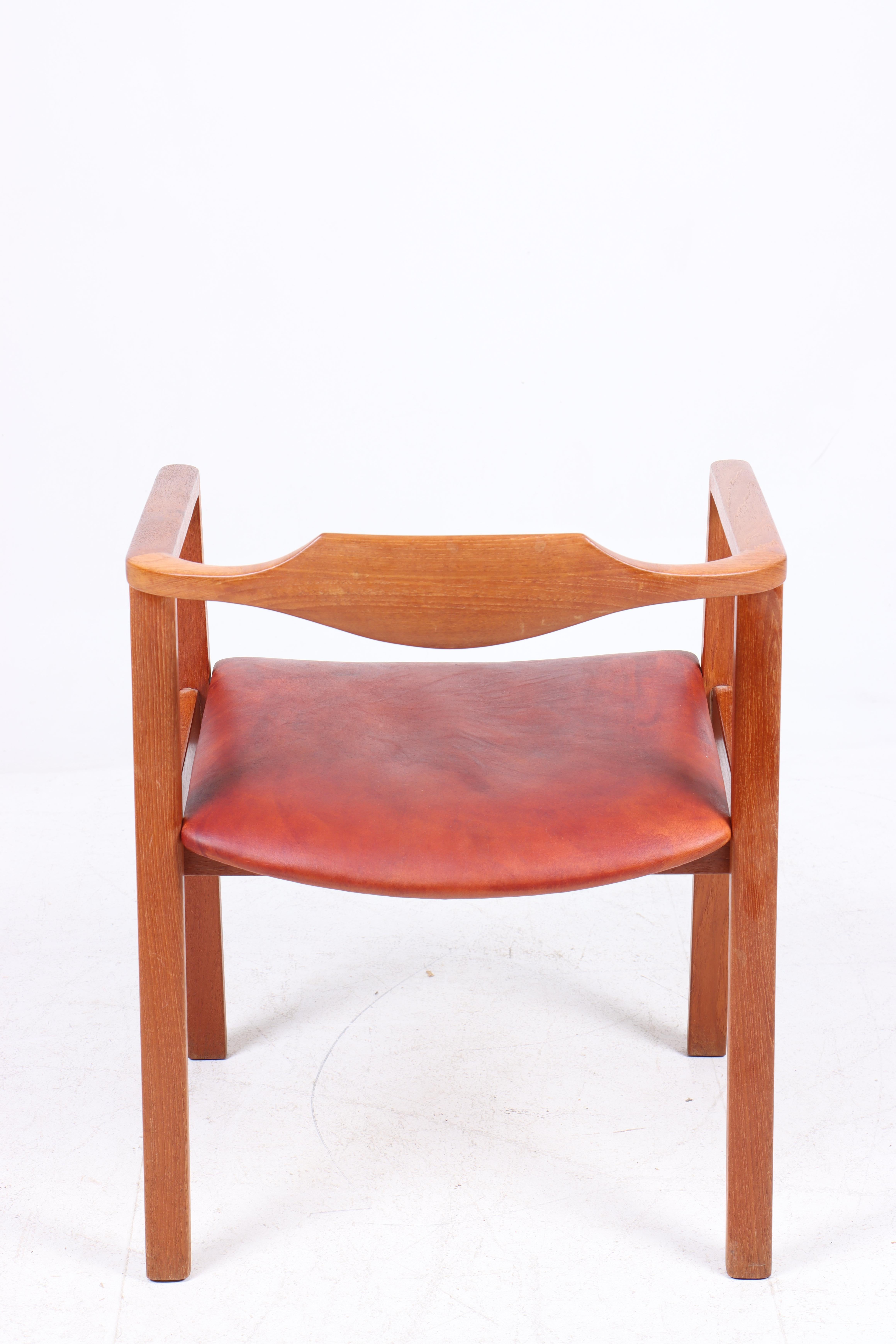 Midcentury Armchair in Teak and Patinated Leather, 1950s For Sale 1