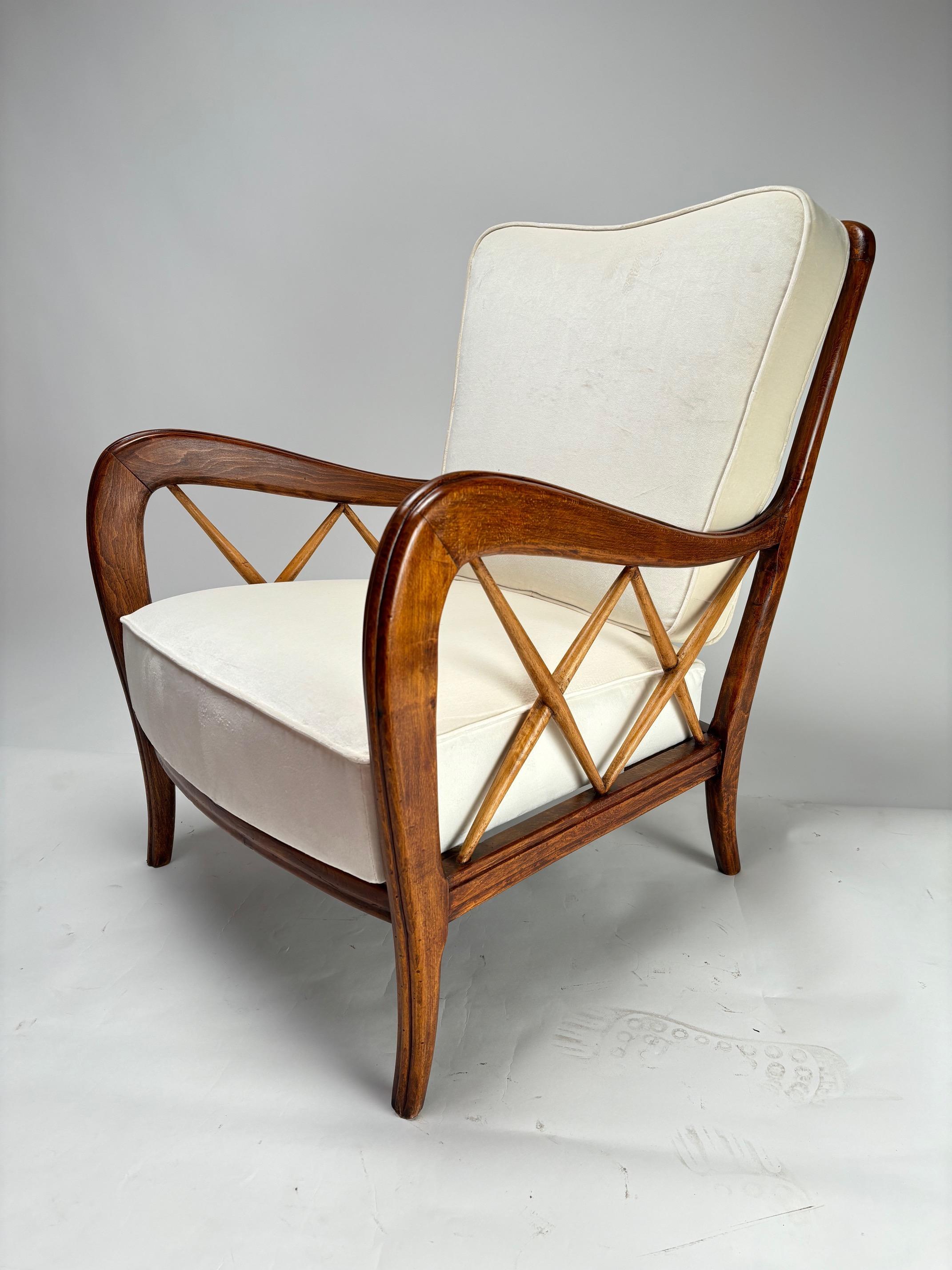 Mid-Century armchair, Paolo Buffa Style, Italy 1950s In Good Condition In Argelato, BO