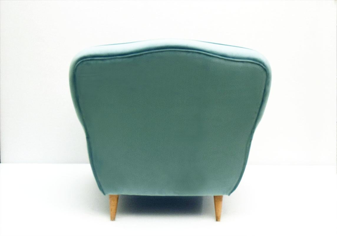 Mid-century armchair in velvet attr. Ico Parisi, 1950s For Sale 1
