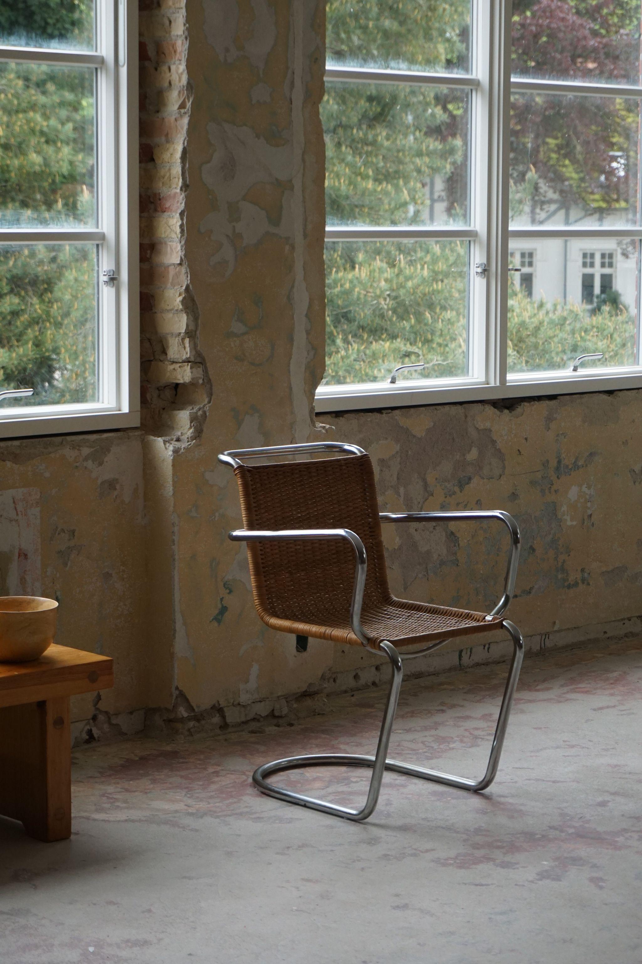 Mid Century Armchair in Wicker and Steel, Bauhaus Style, 1940s 2