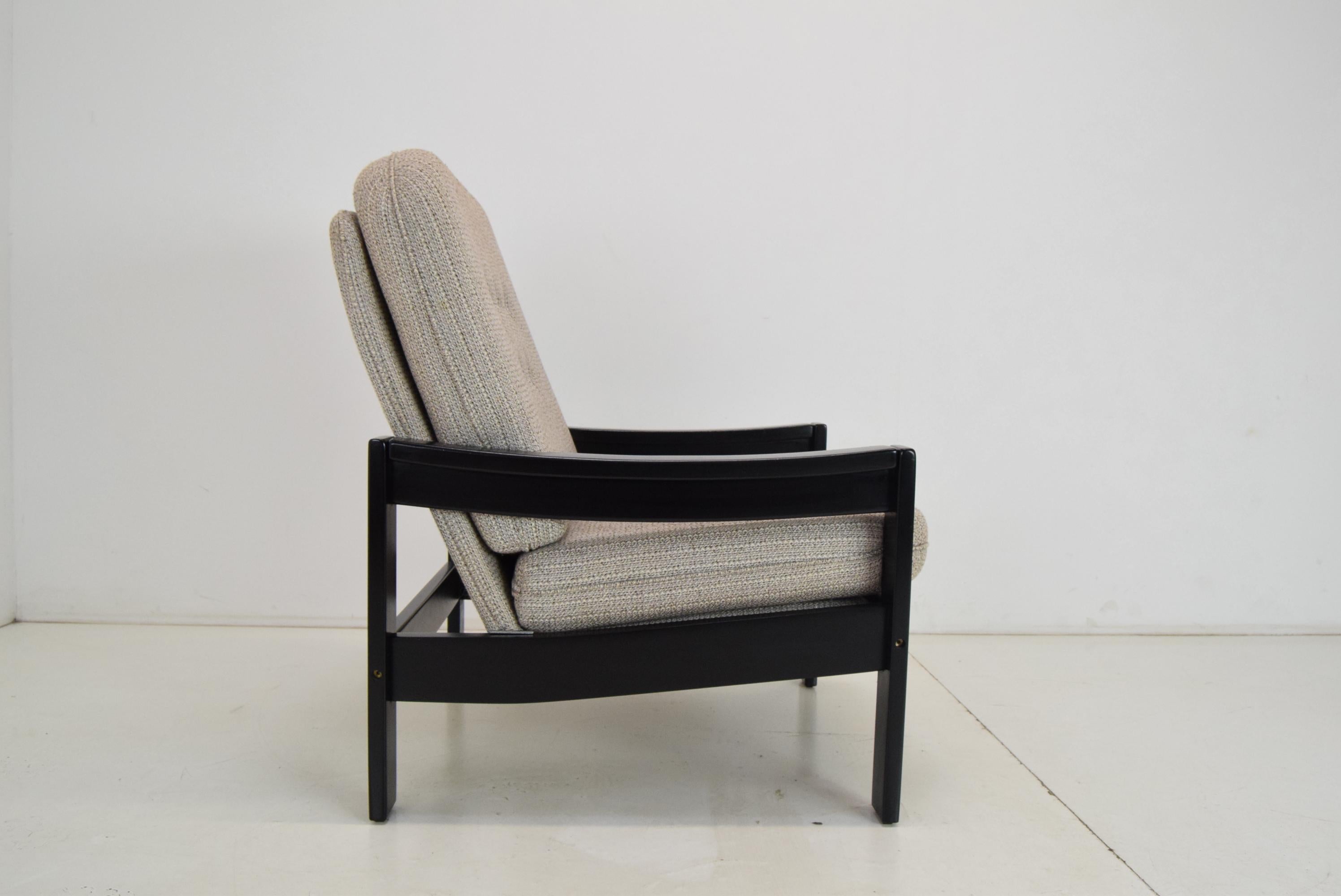  Sessel aus der Mitte des Jahrhunderts/LEDA LUX, 1980er Jahre.  im Angebot 1